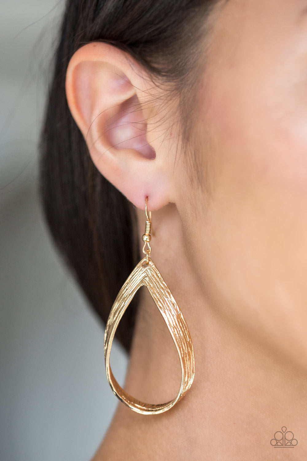 Come REIGN or Shine Earrings