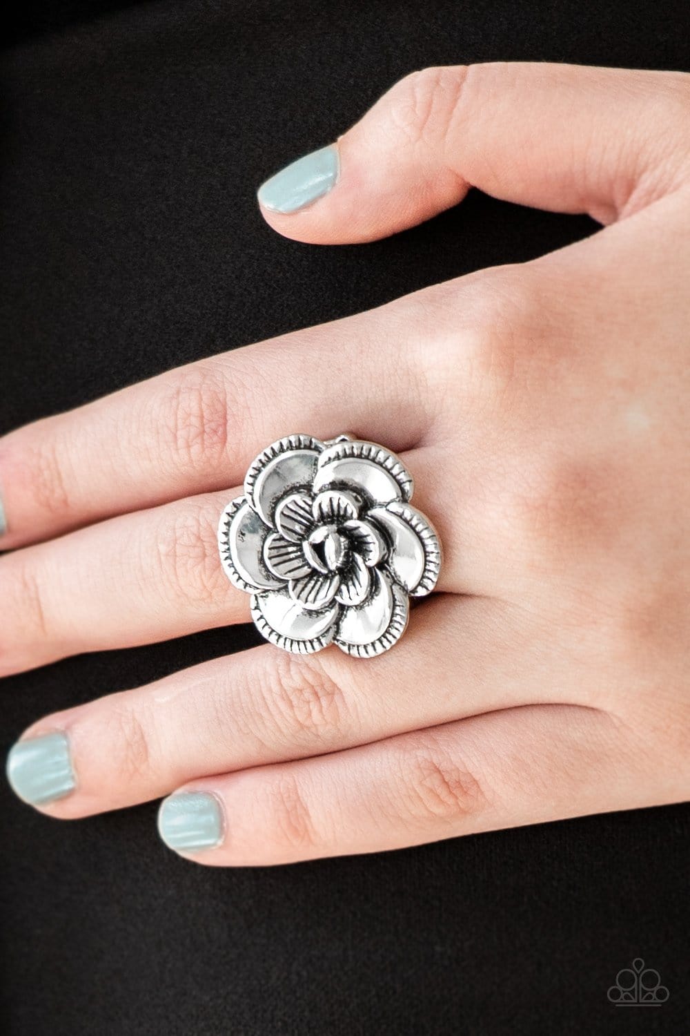 Paparazzi FLOWERBED and Breakfast Rings
