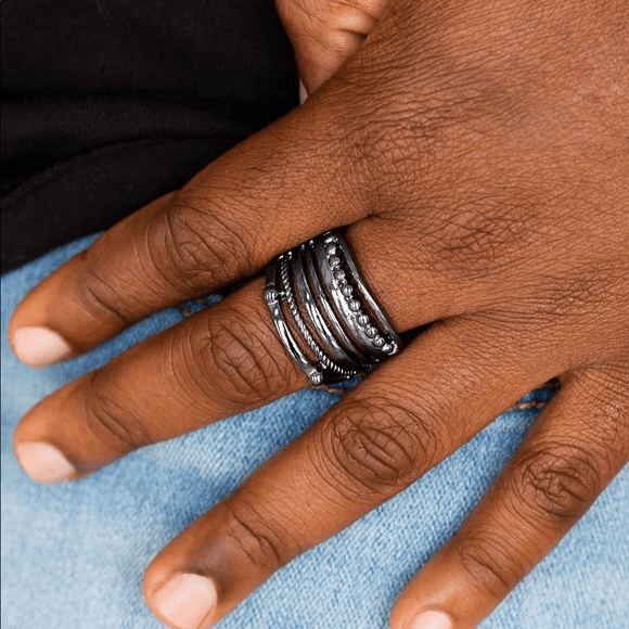 Paparazzi The STEEL Of Night Ring
