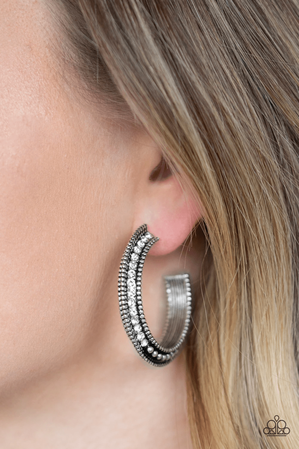 Retro Reverberation Hoops