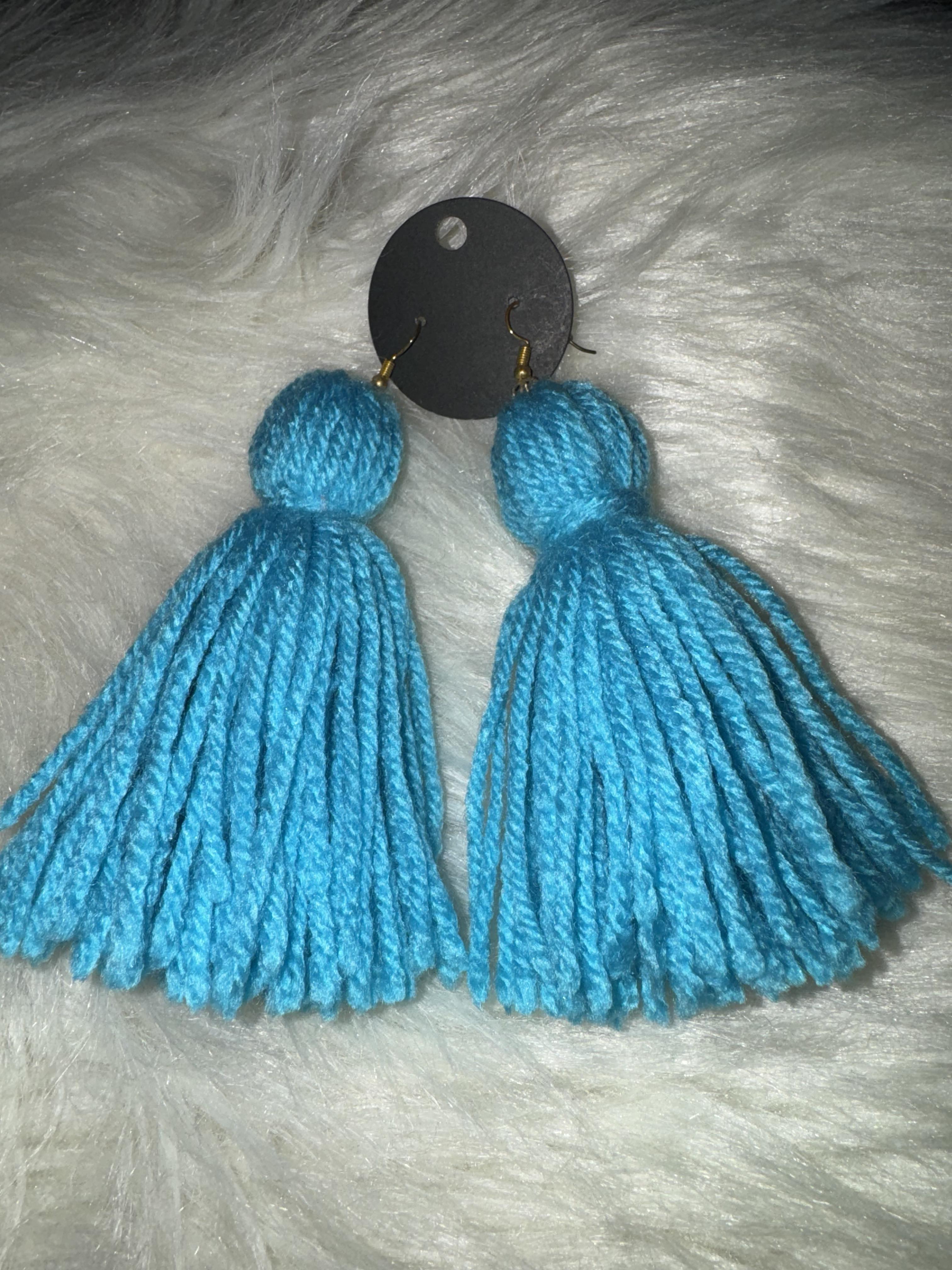 Tassel Earrings Short