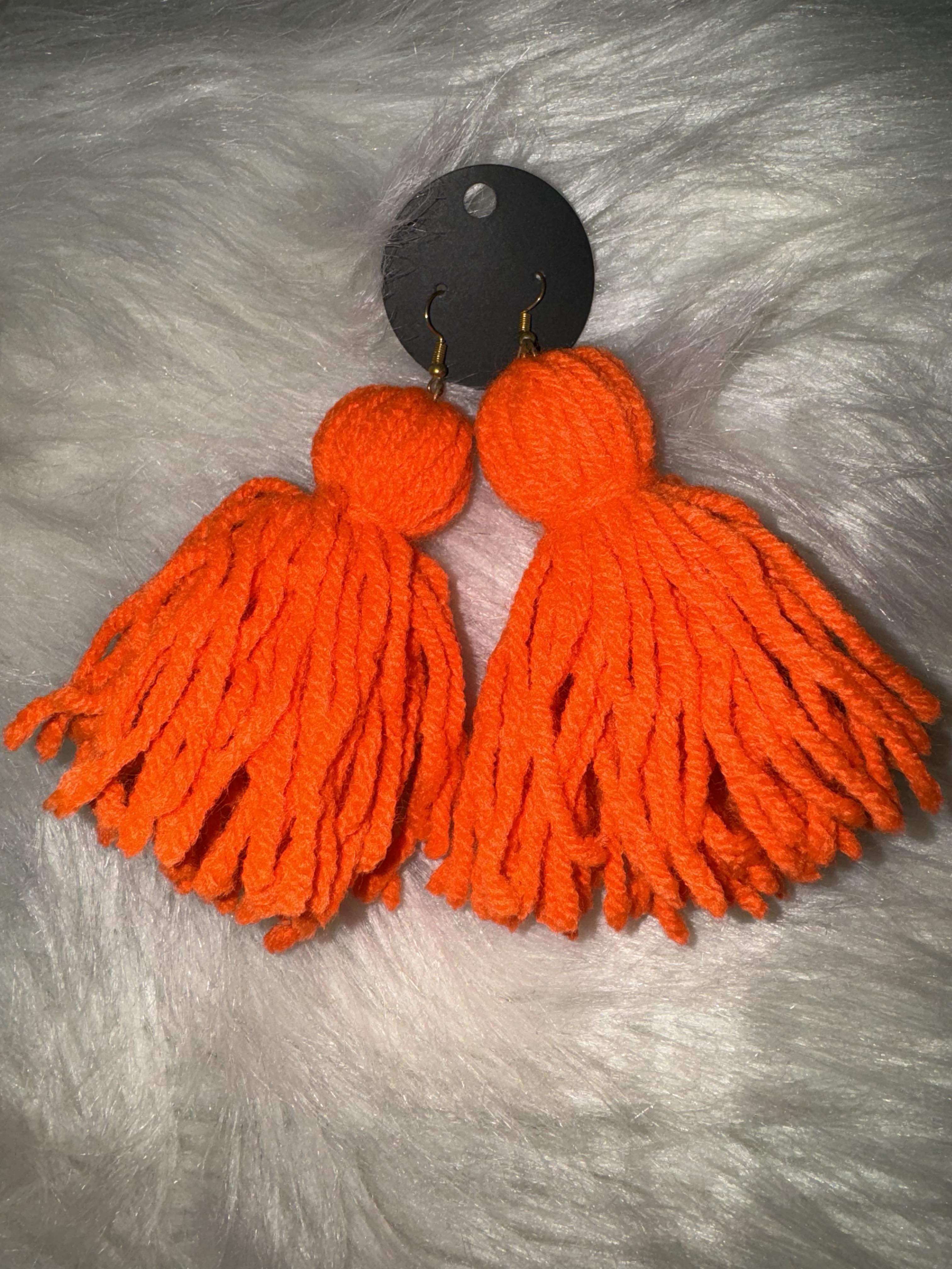 Tassel Earrings Short