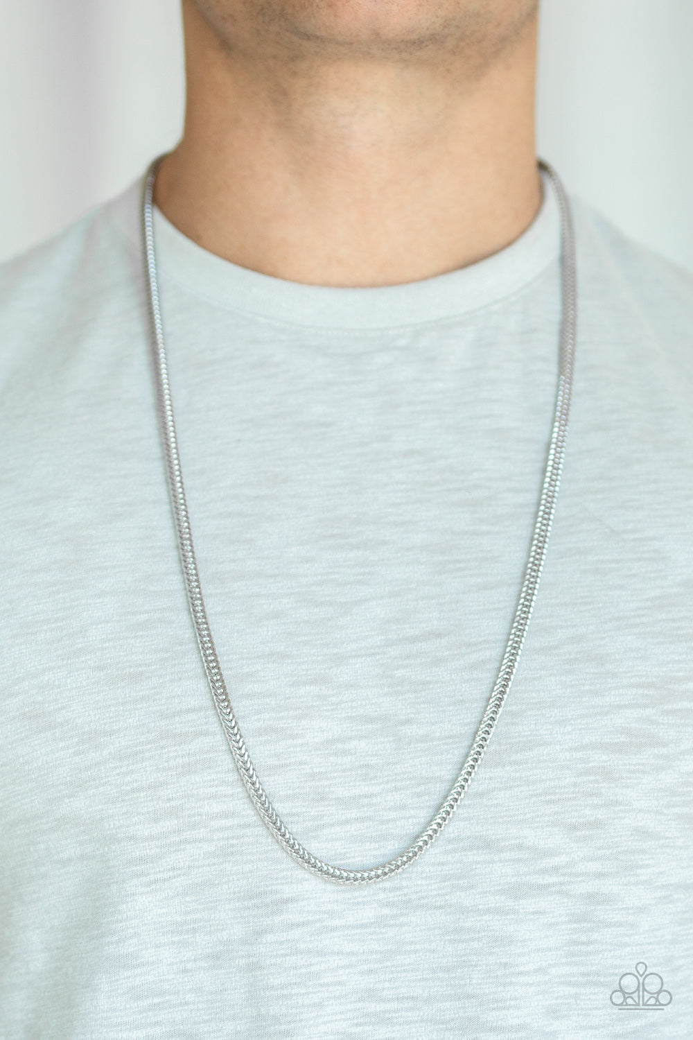 Paparazzi Killer Crossover Mens Necklaces
