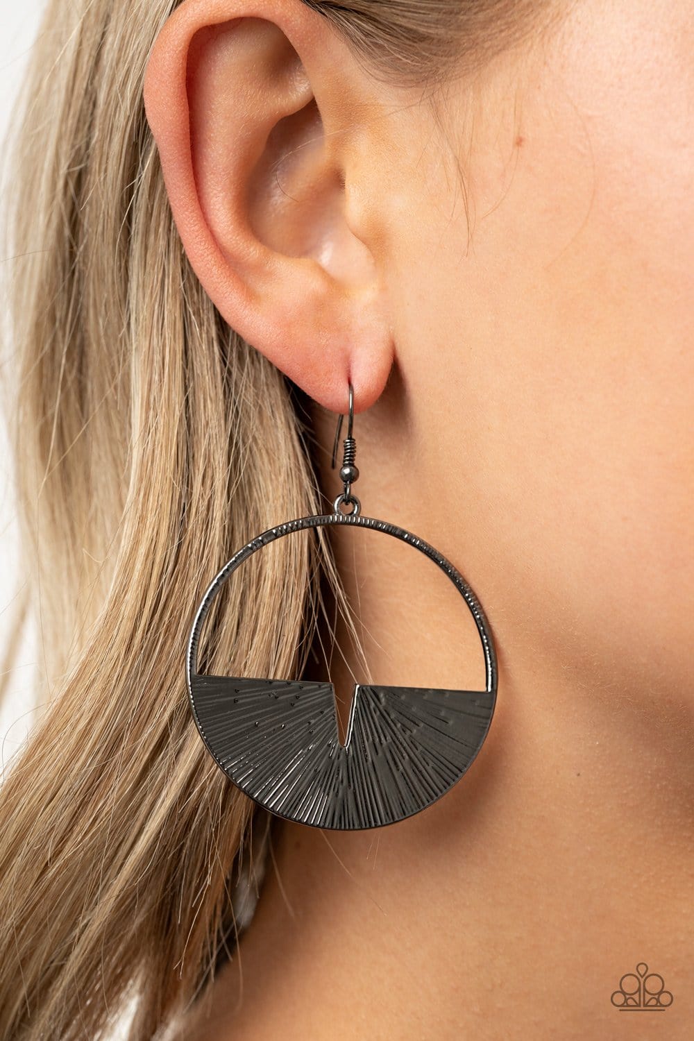 Paparazzi Reimagined Refinement Earrings