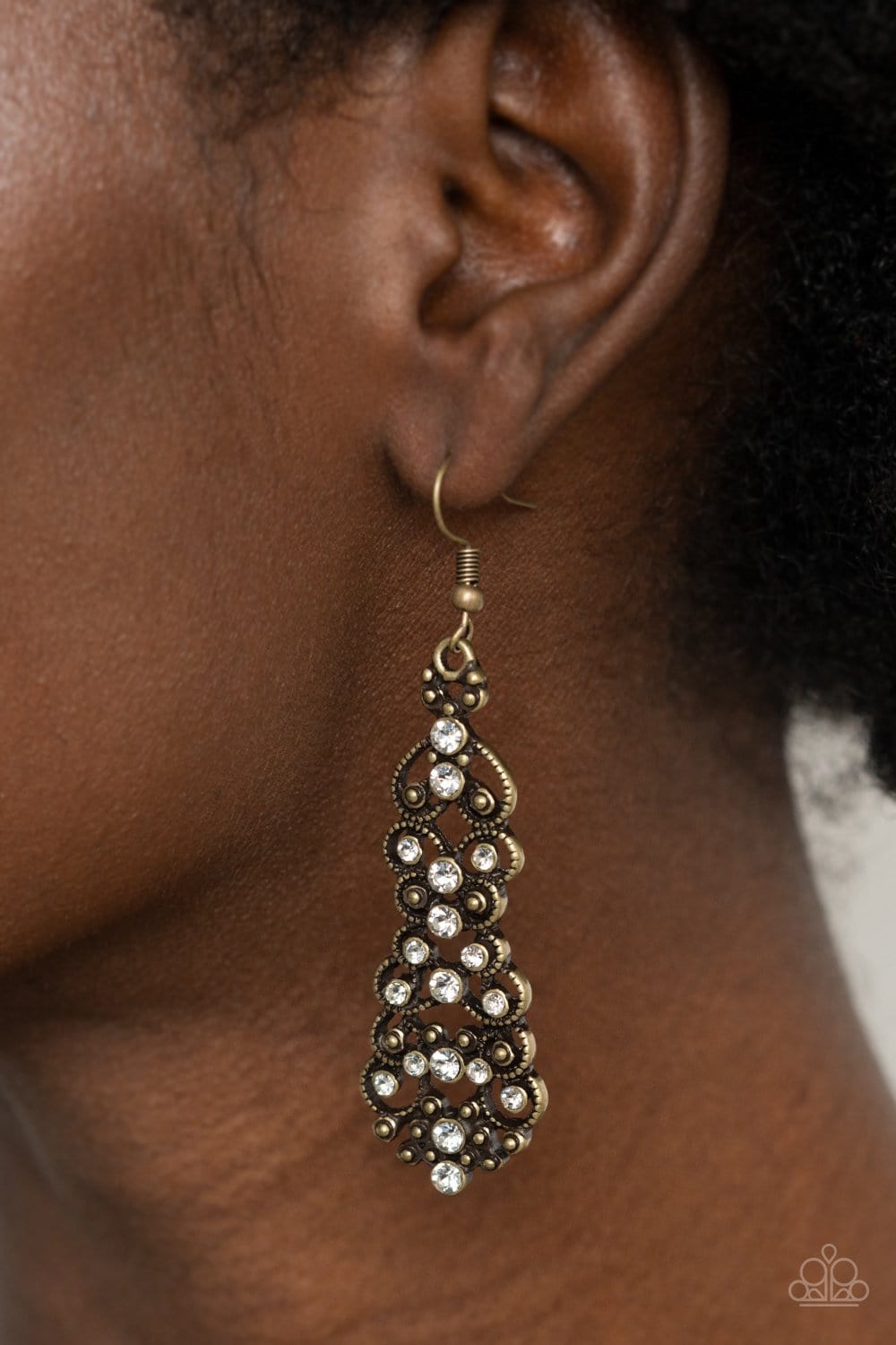 Paparazzi Diva Decorum Earrings