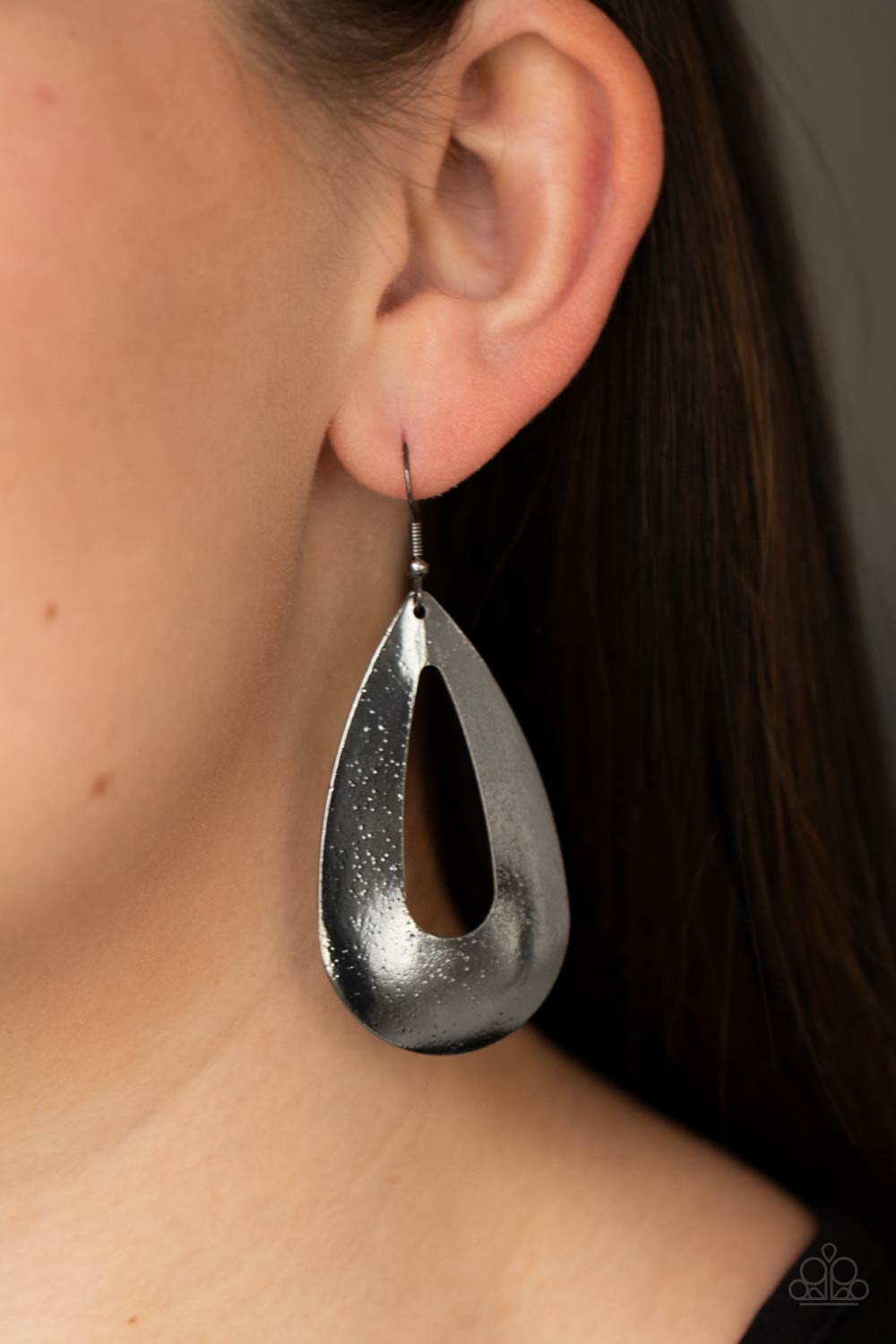 Hand It OVAL! Earrings