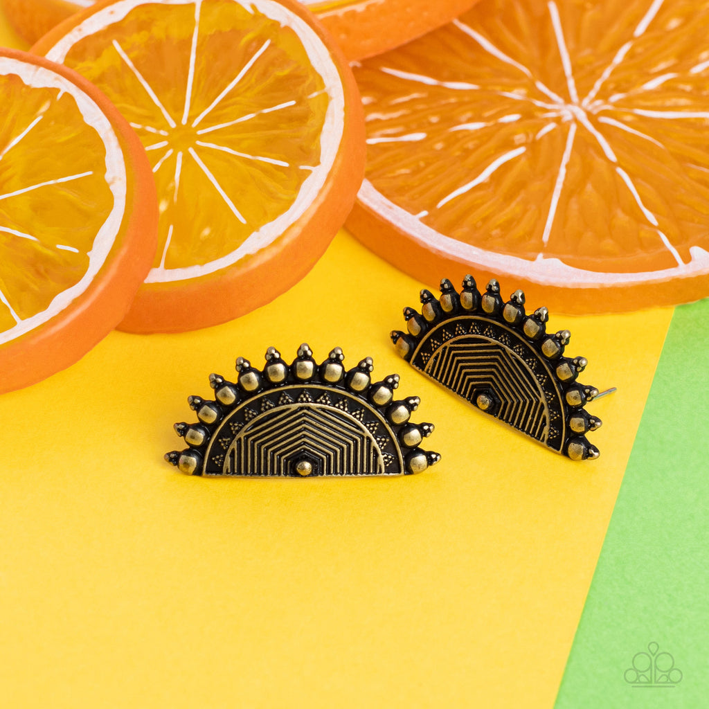 Paparazzi Fiercely Fanned Out Post Earrings