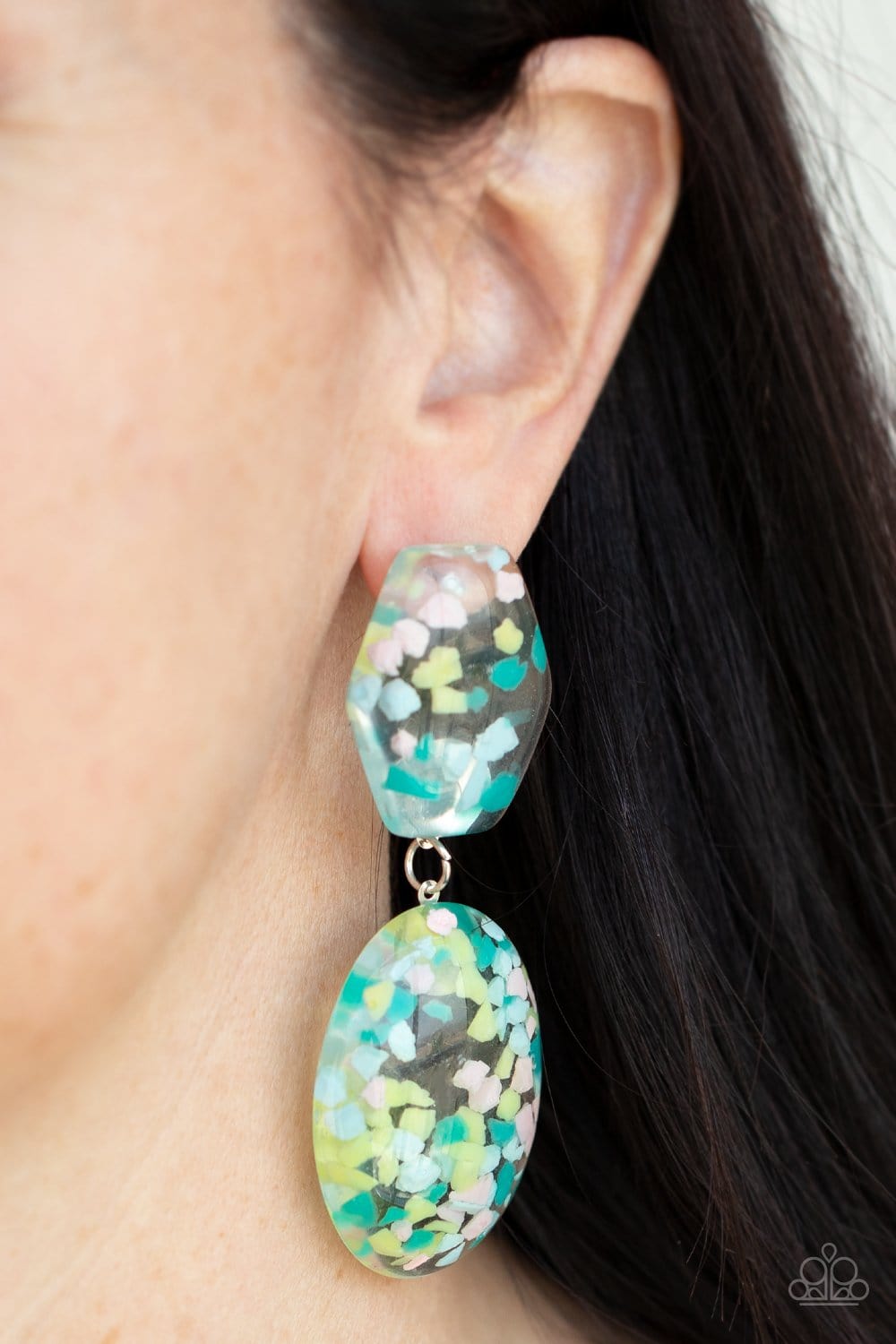 Flaky Fashion Post Earrings
