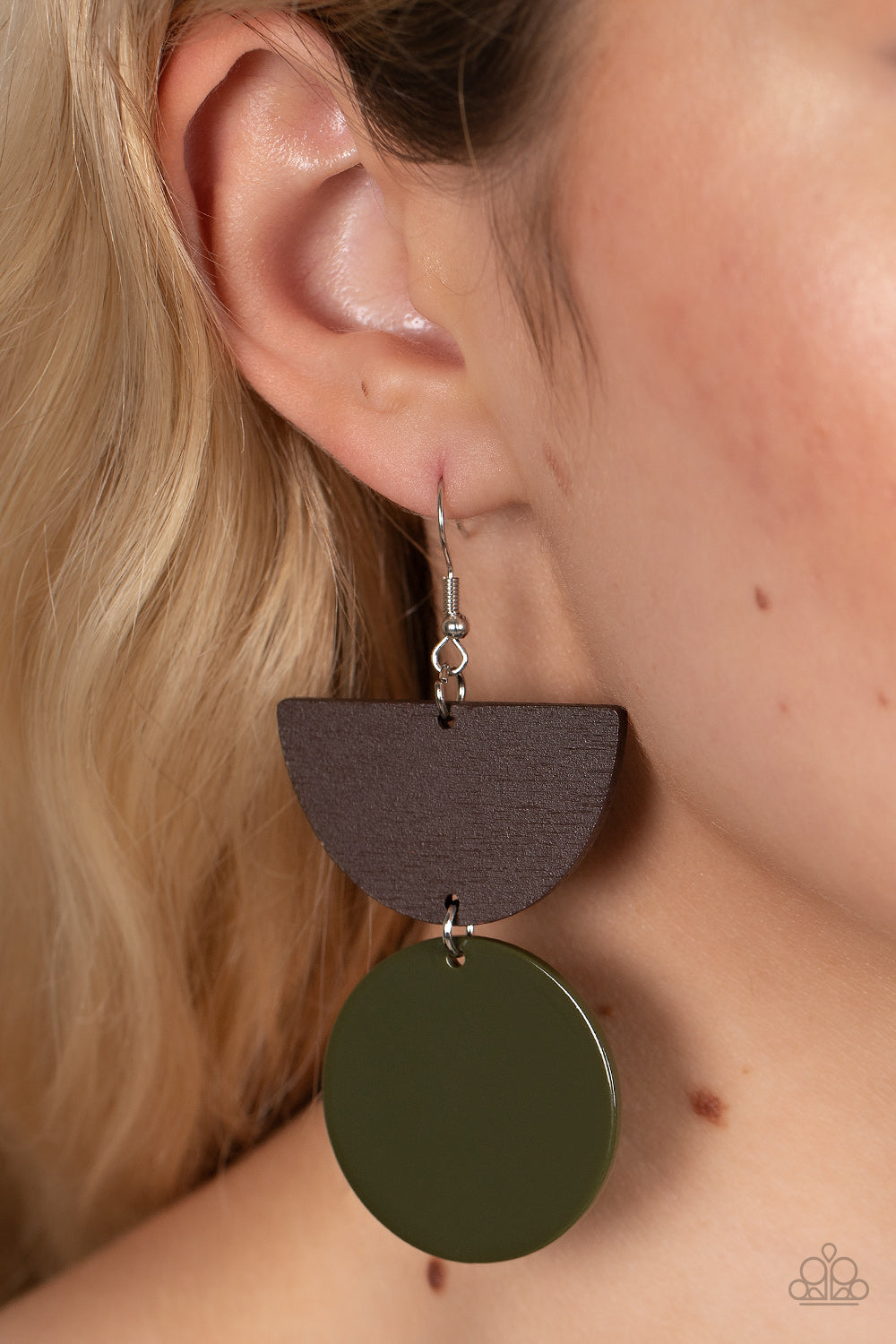 Paparazzi Beach Bistro Earrings