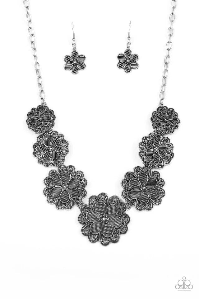 Paparazzi Basketful of Blossoms Necklaces Clearance