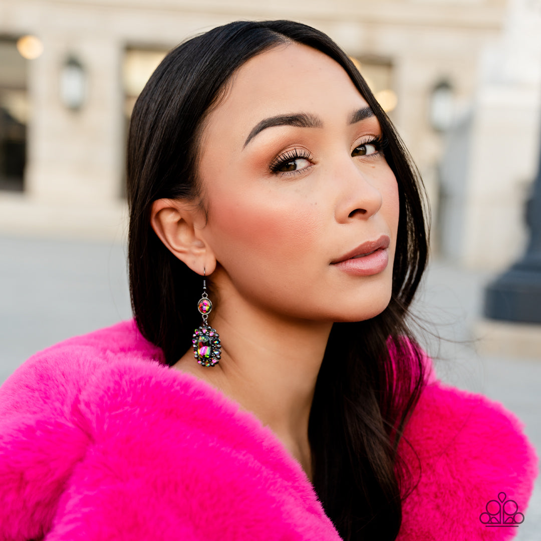 Paparazzi Capriciously Cosmopolitan Earrings