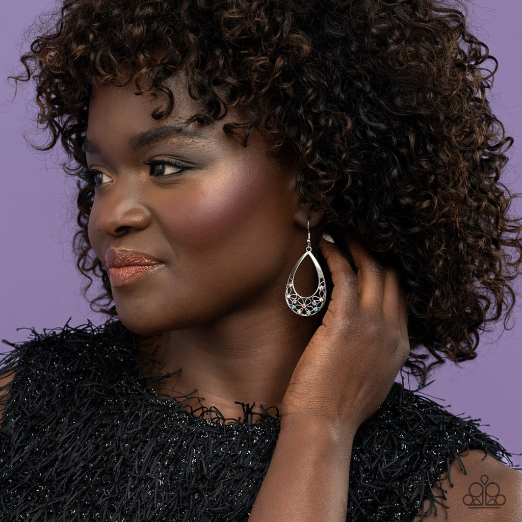 Paparazzi Terrace Trinket Earrings