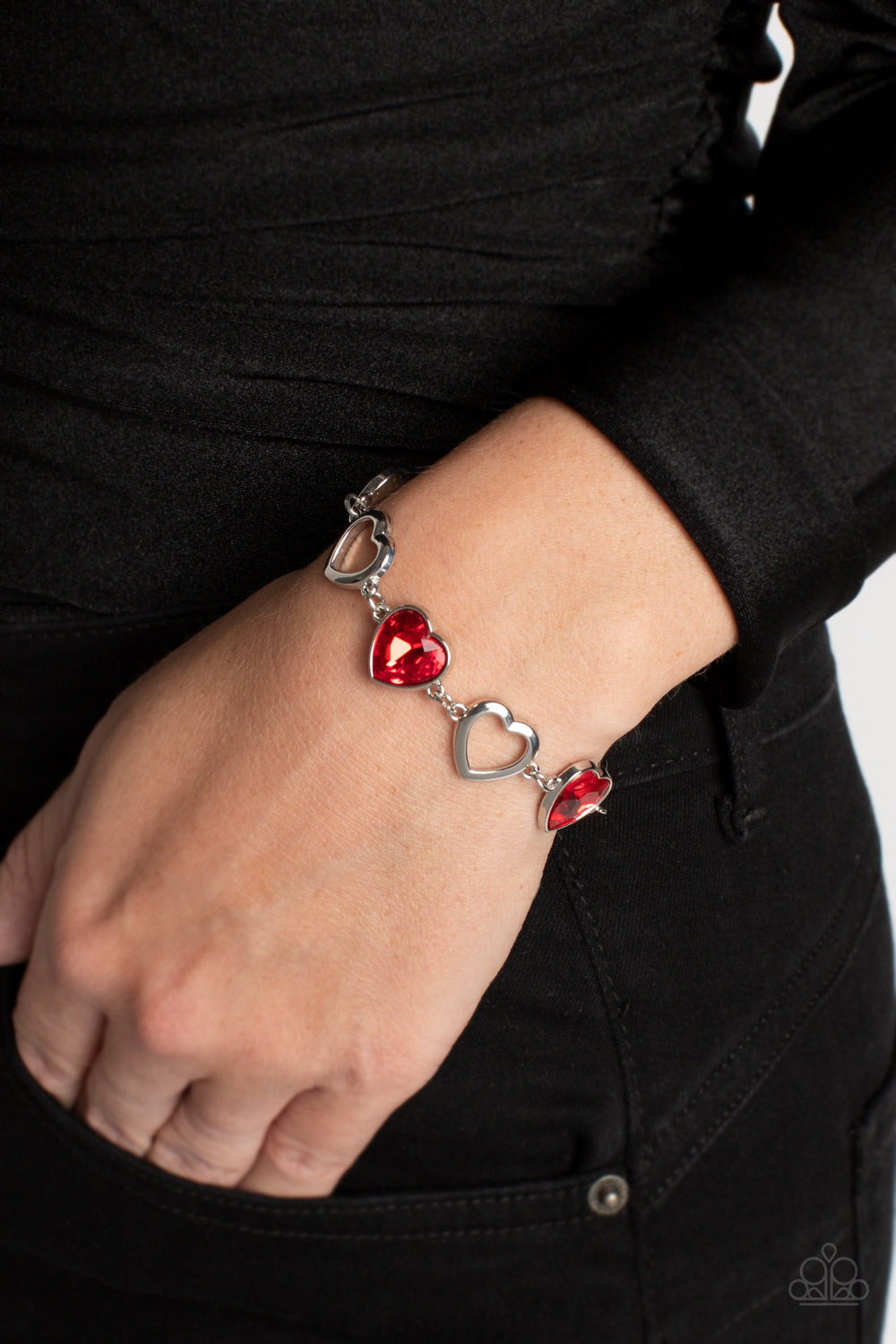 Paparazzi Contemporary Cupid Necklaces Sets