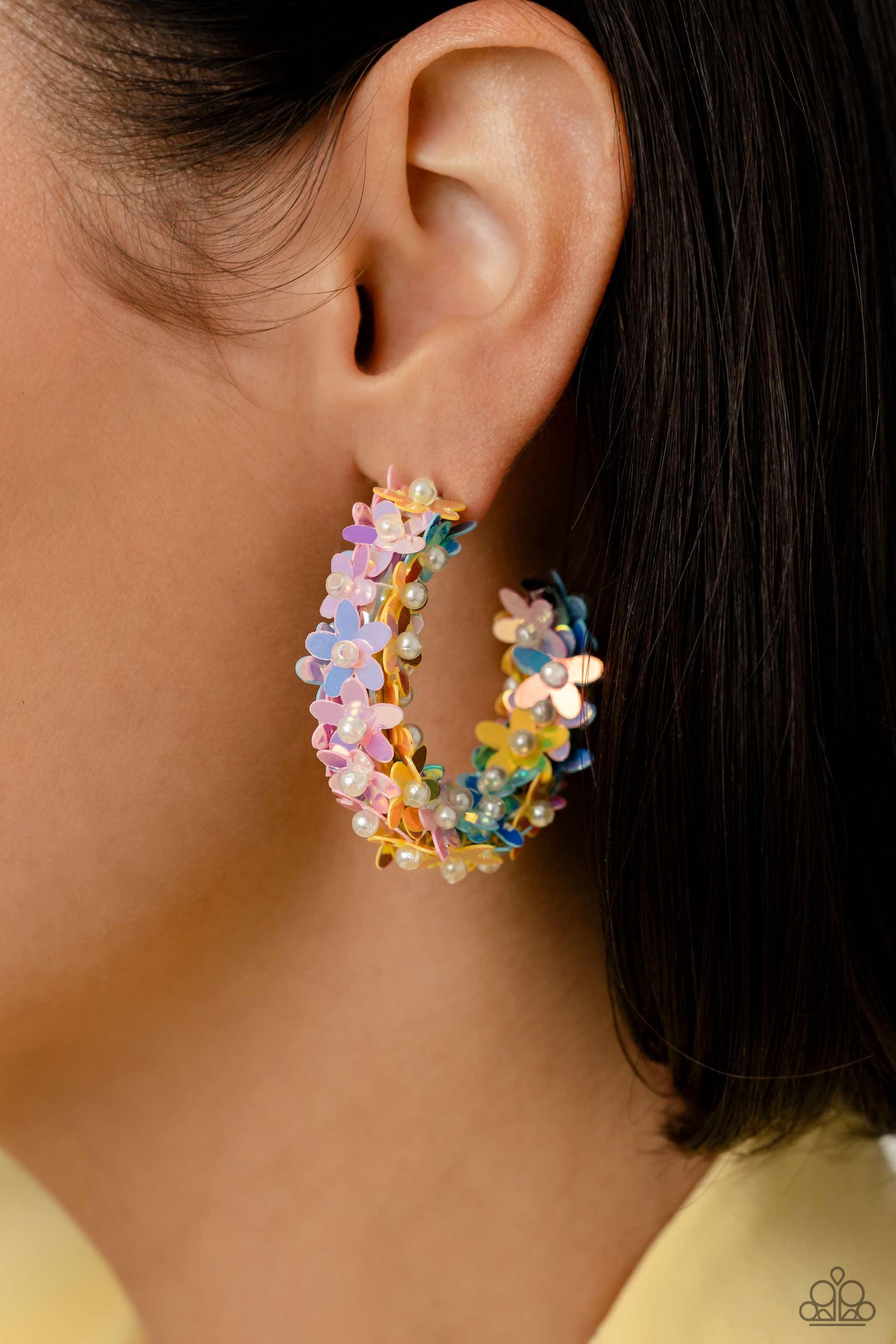 Paparazzi Fairy Fantasia LOP Flower Hoops