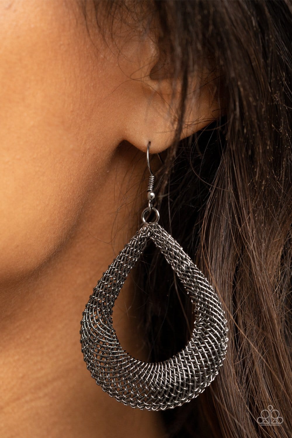 Paparazzi A Hot MESH Earrings