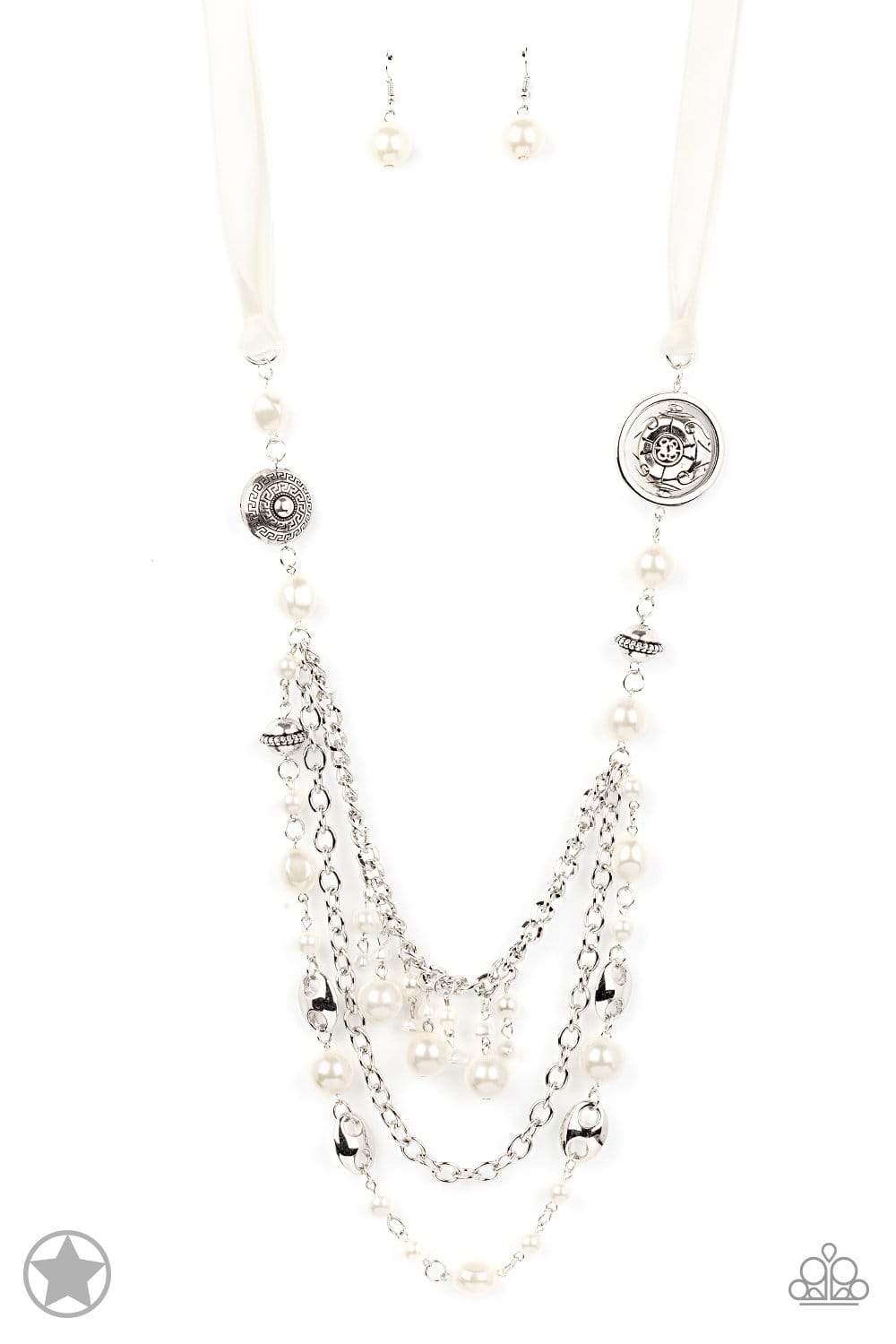 All The Trimmings Necklaces #45