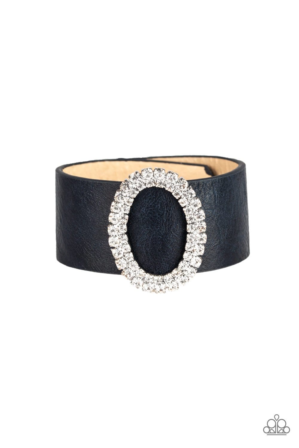 Center Stage Starlet Wrap & Snap