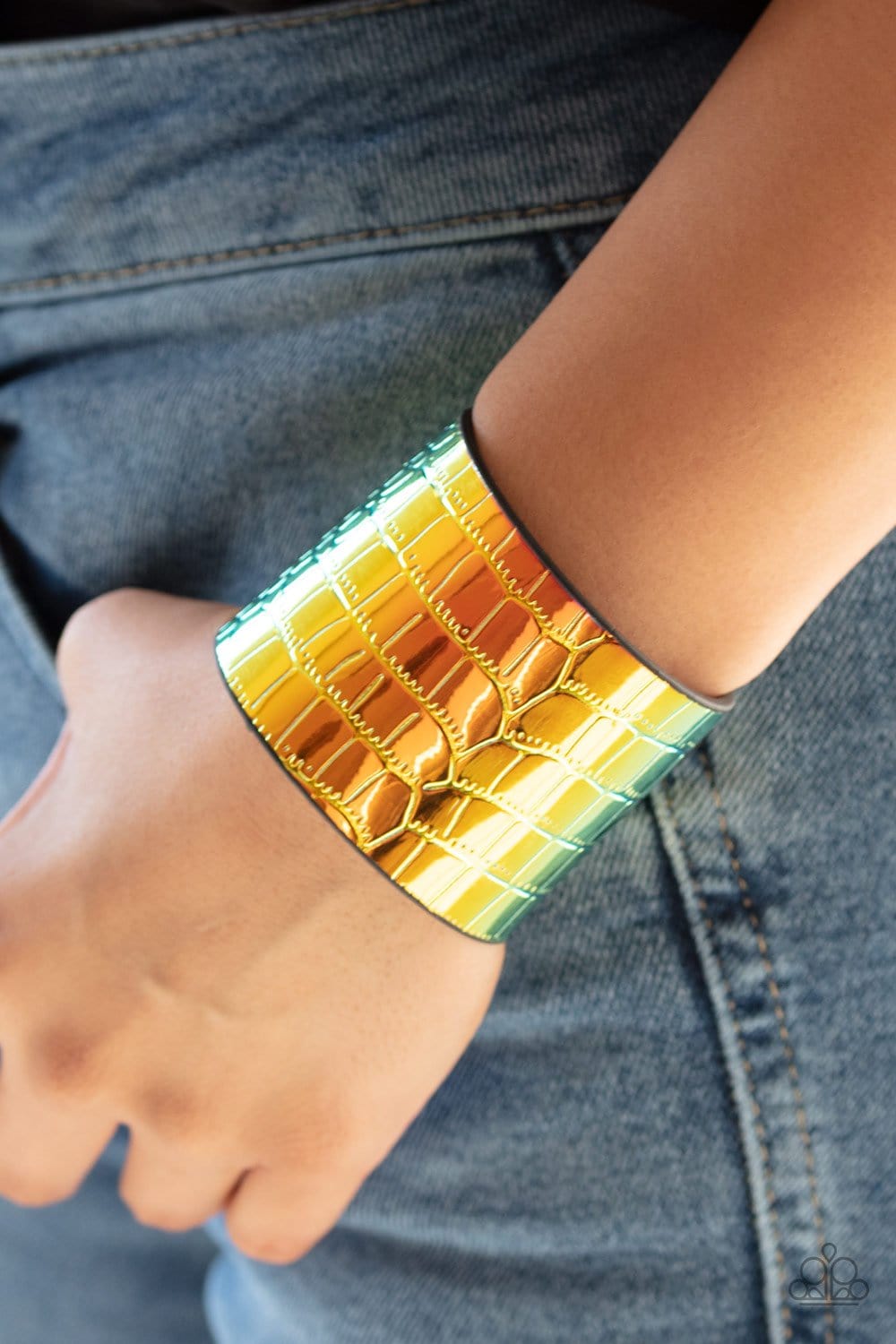 Chroma Croc Wrap & Snap Bracelets #318