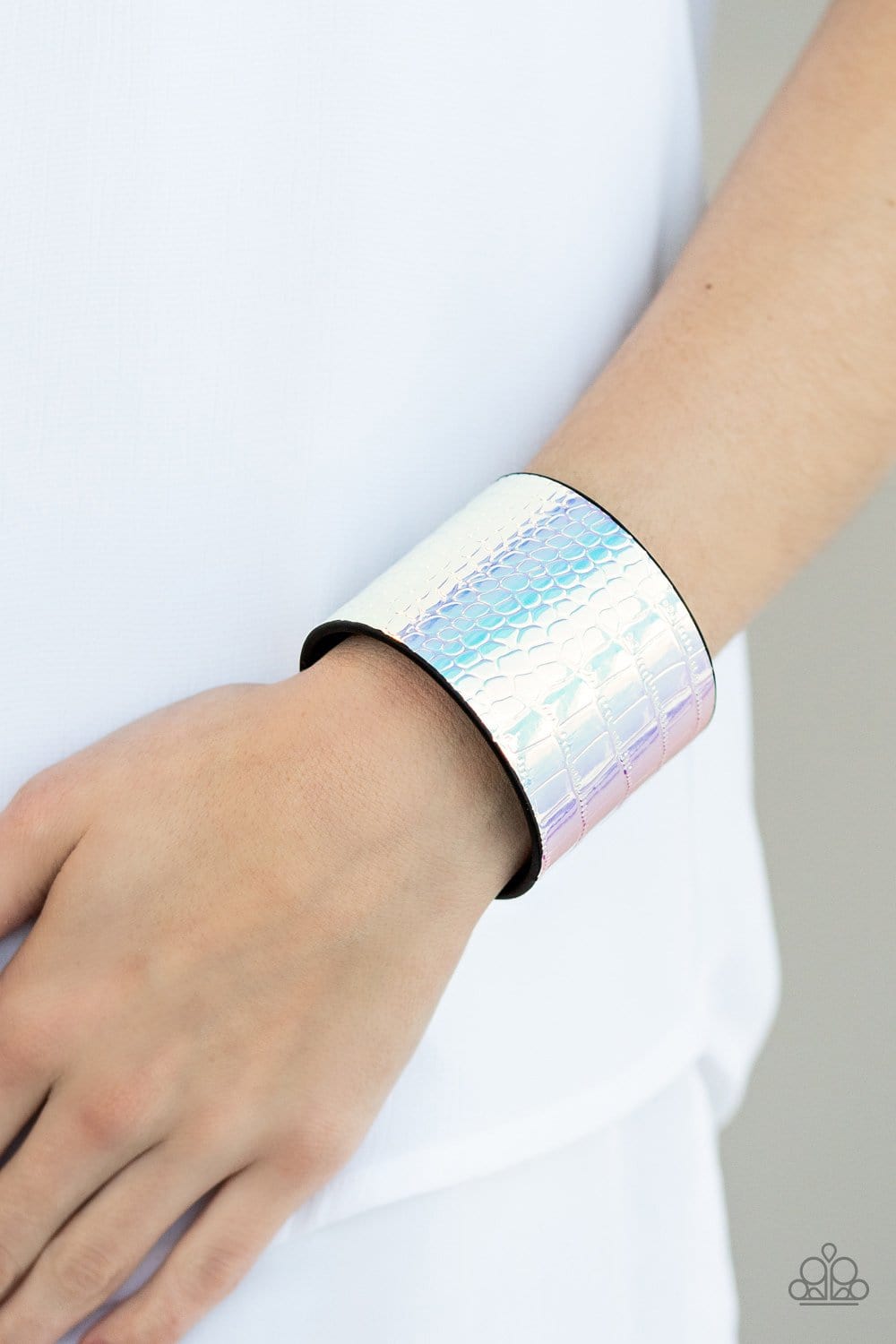 Chroma Croc Wrap & Snap Bracelets #318