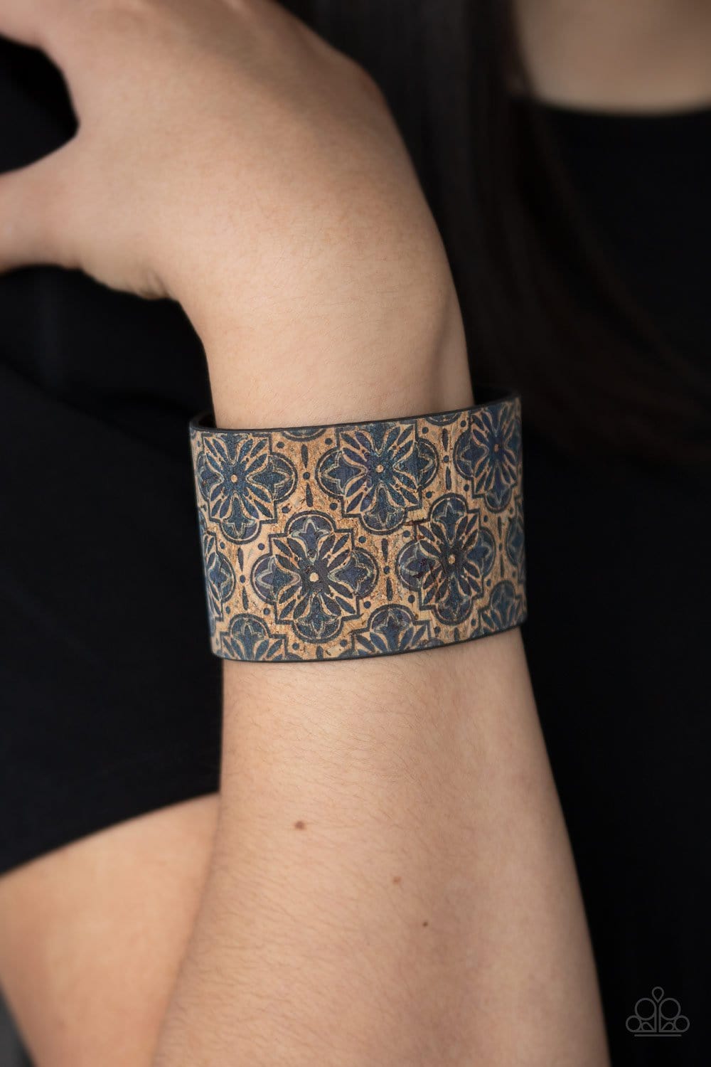 Cork Culture Wrap & Snap