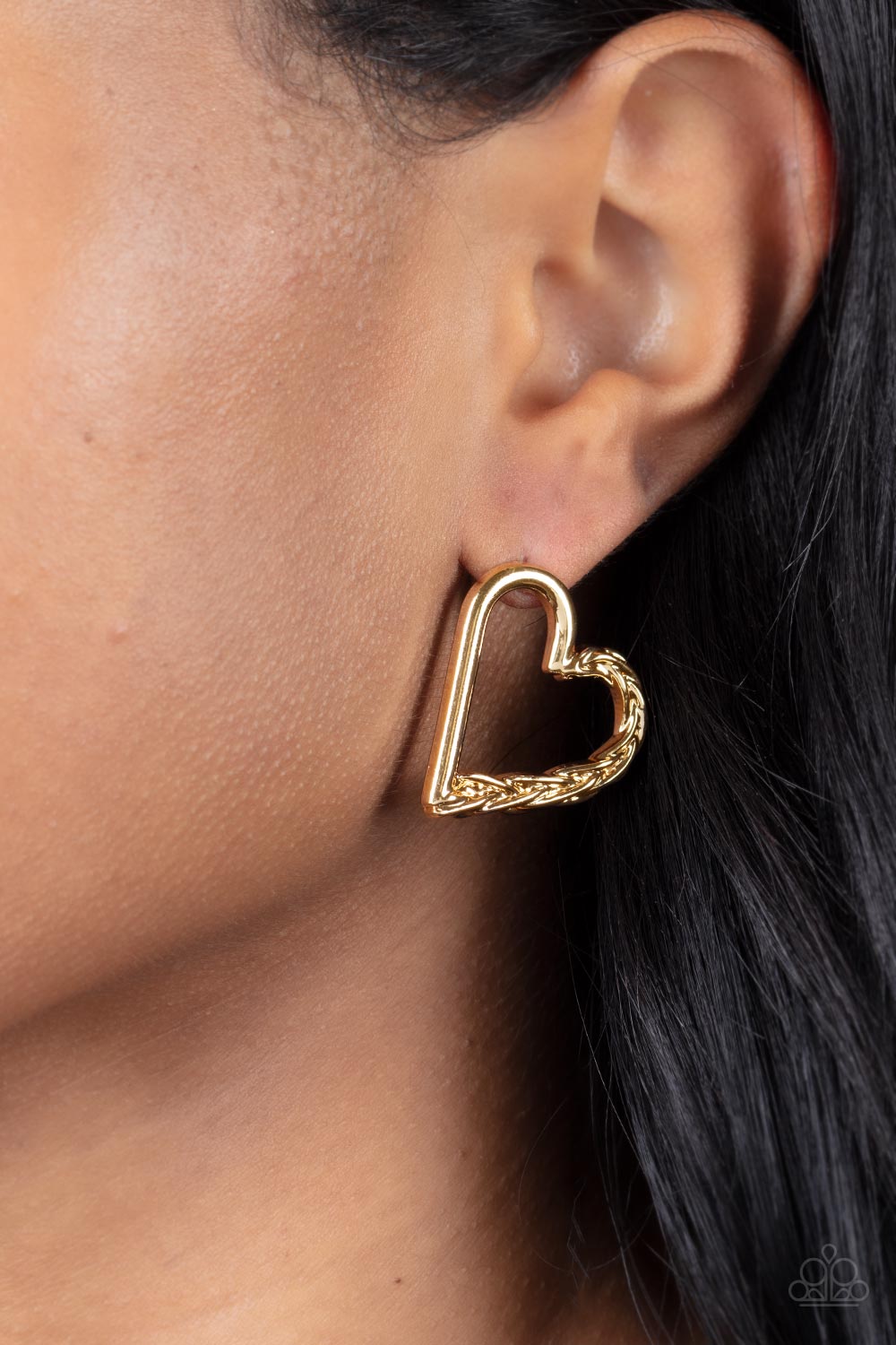 Cupid, Who? Post Earrings