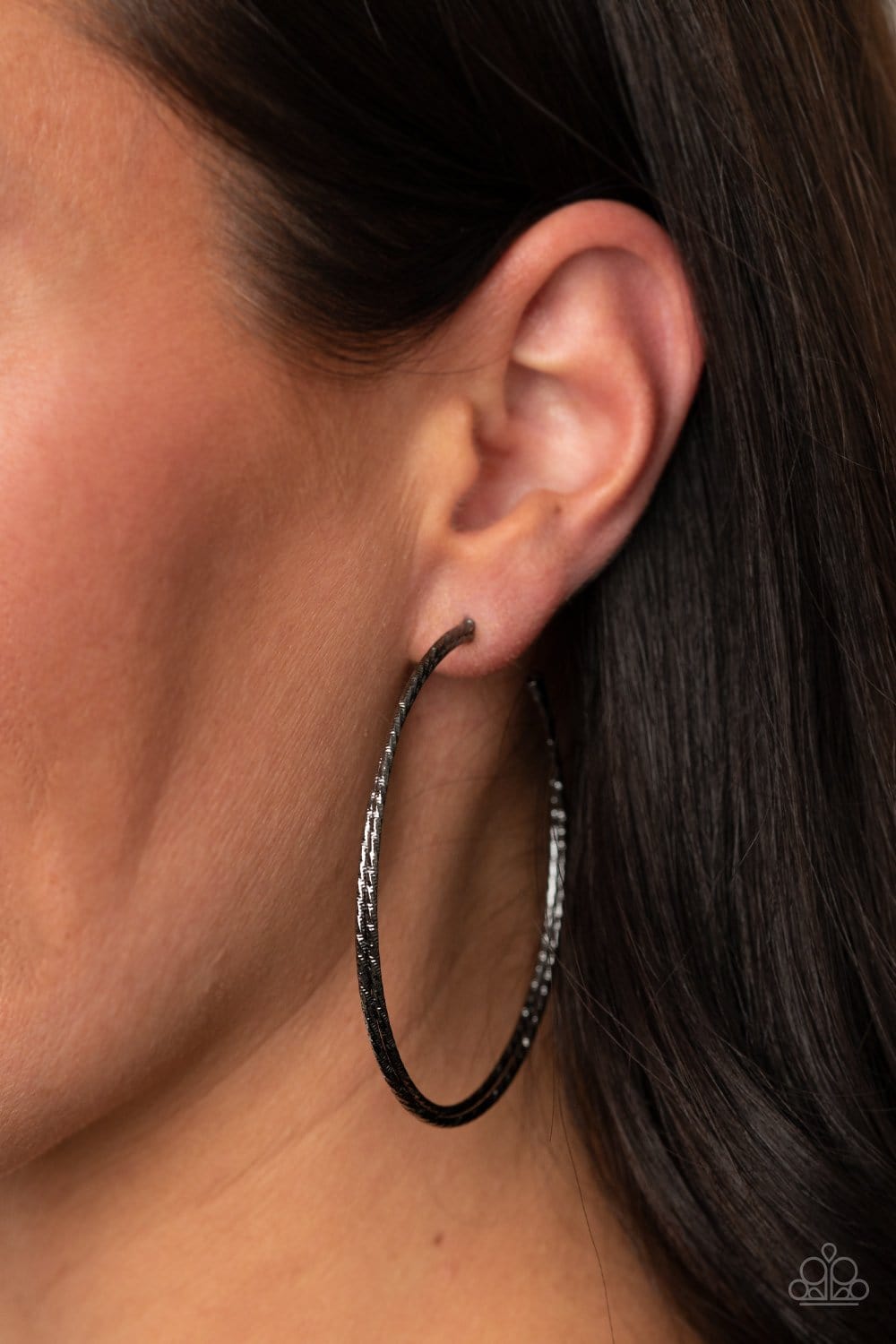 Paparazzi Curved Couture Hoops