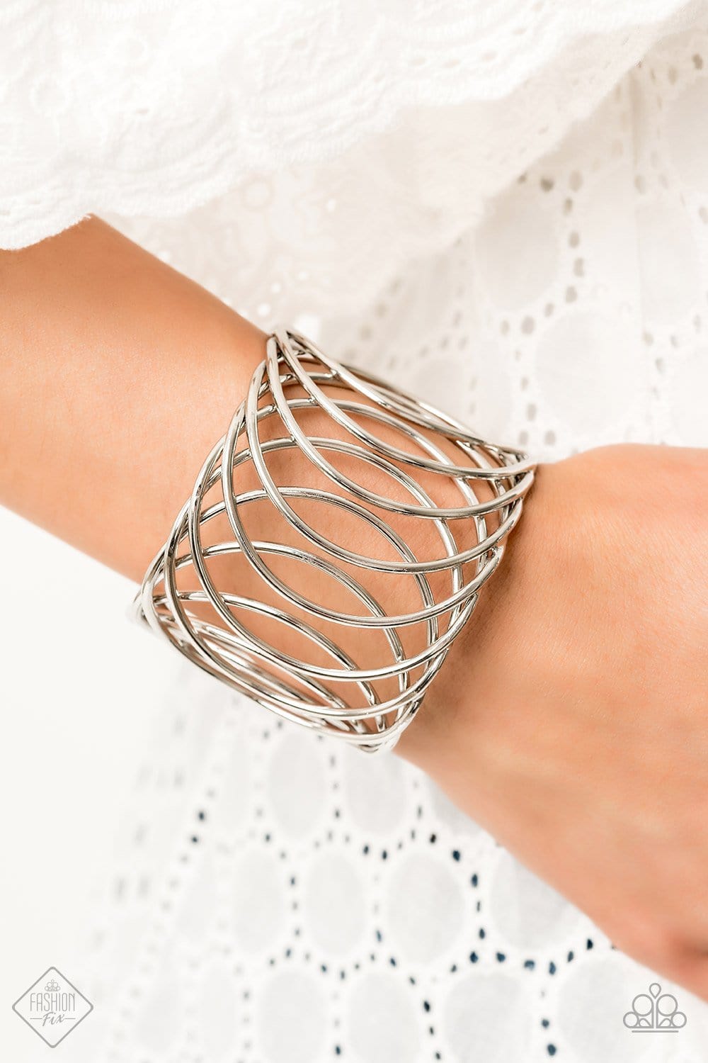 Dizzyingly Diva Cuff Bracelets #635