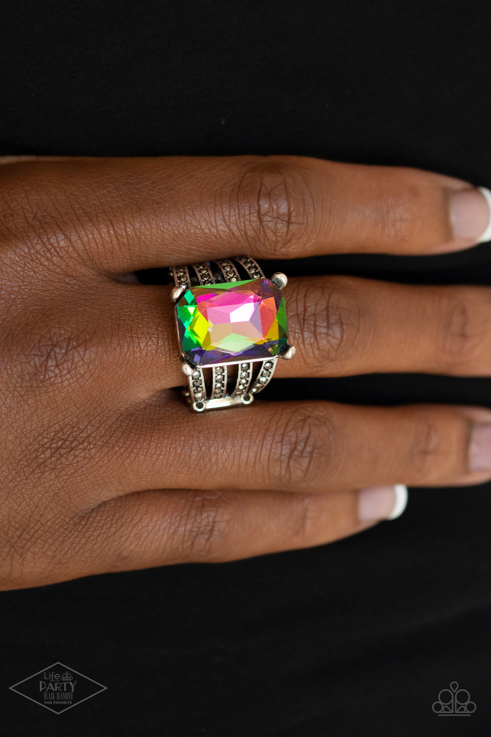 Paparazzi Expect Heavy REIGN Rings