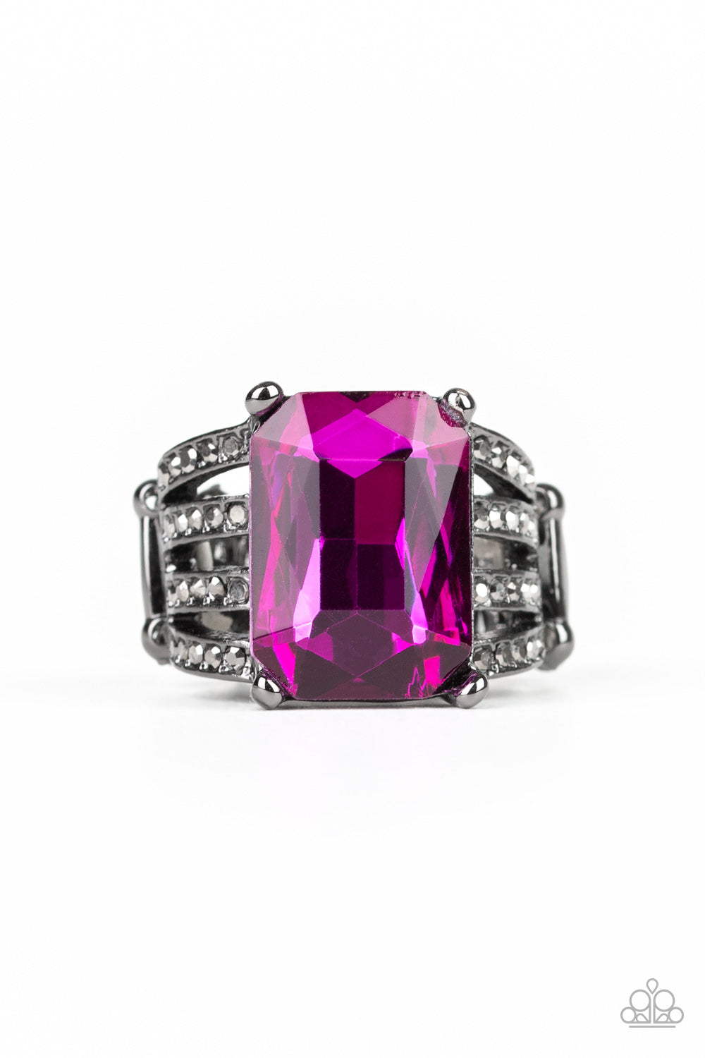 Paparazzi Expect Heavy REIGN Rings