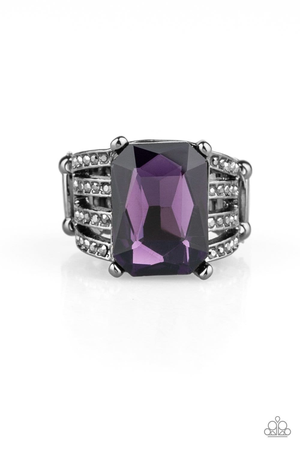 Paparazzi Expect Heavy REIGN Rings