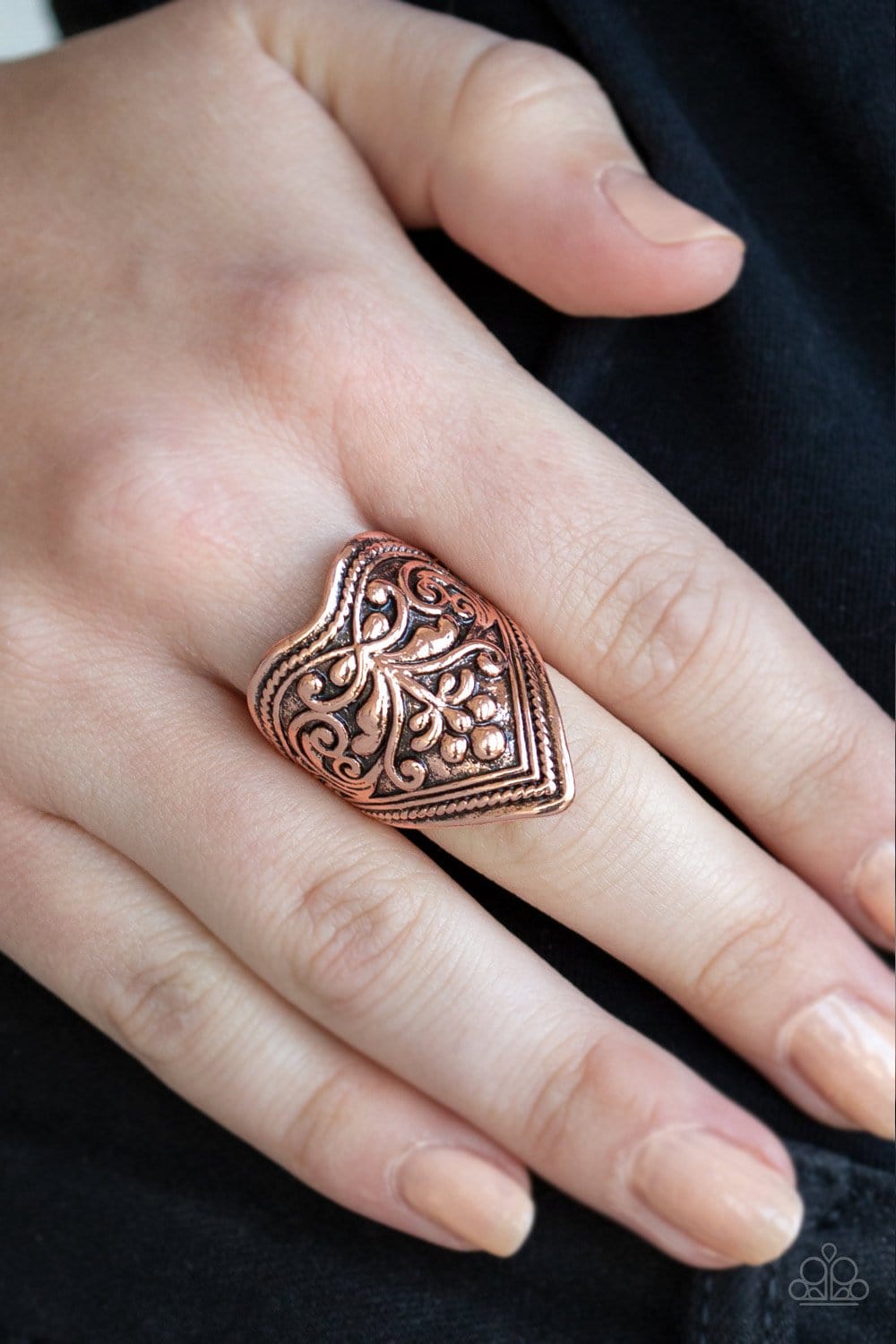 Paparazzi Fall Into VINE Rings