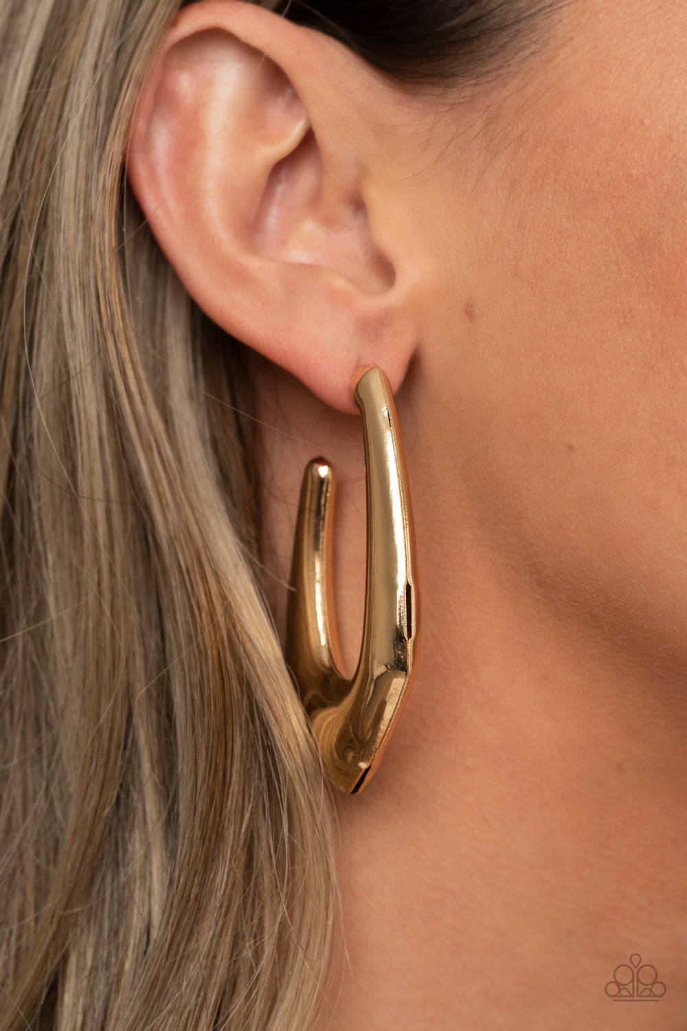 Paparazzi Find Your Anchor Hoops