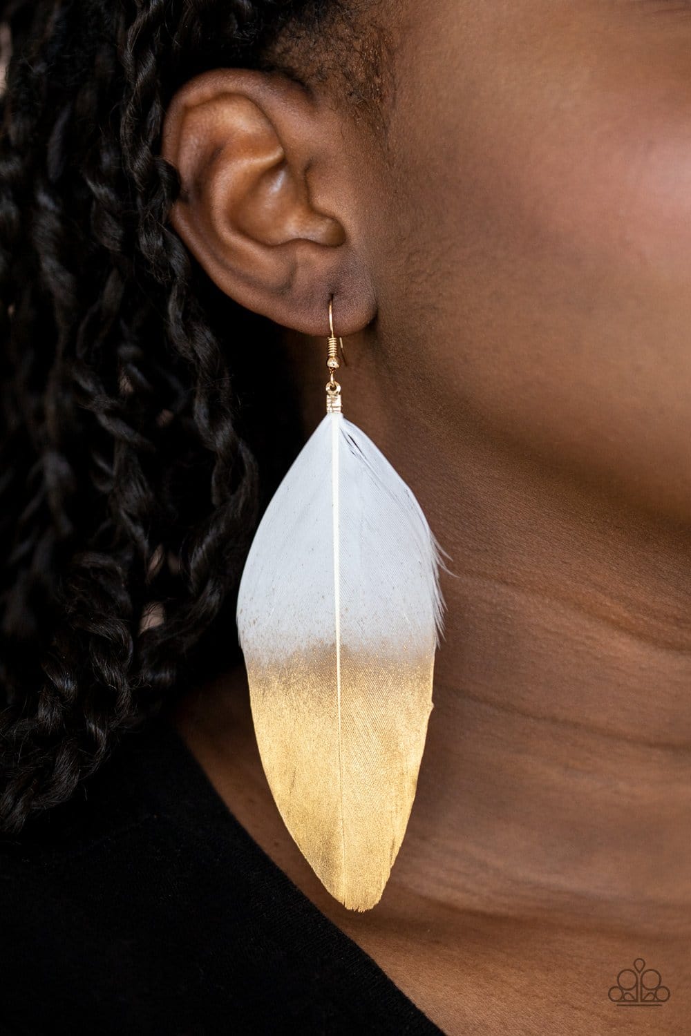 Fleek Feathers Earrings