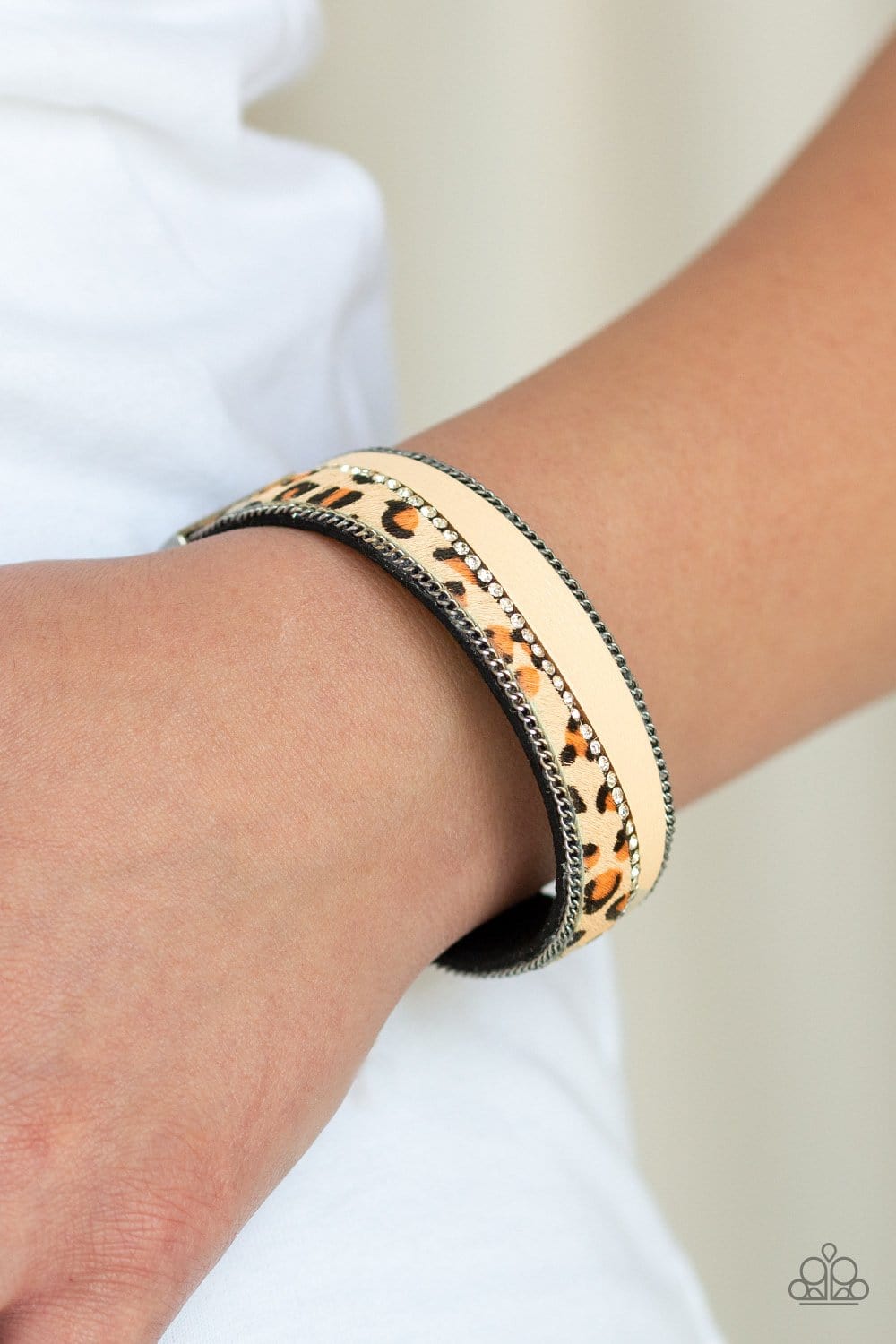 Flirtatiously Feline Bracelet #192