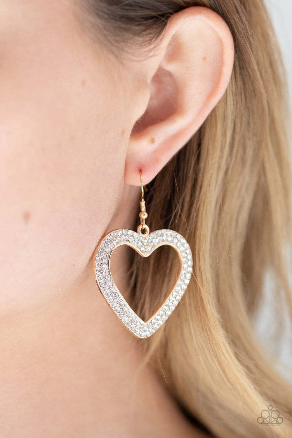 Paparazzi GLISTEN To Your Heart Earrings