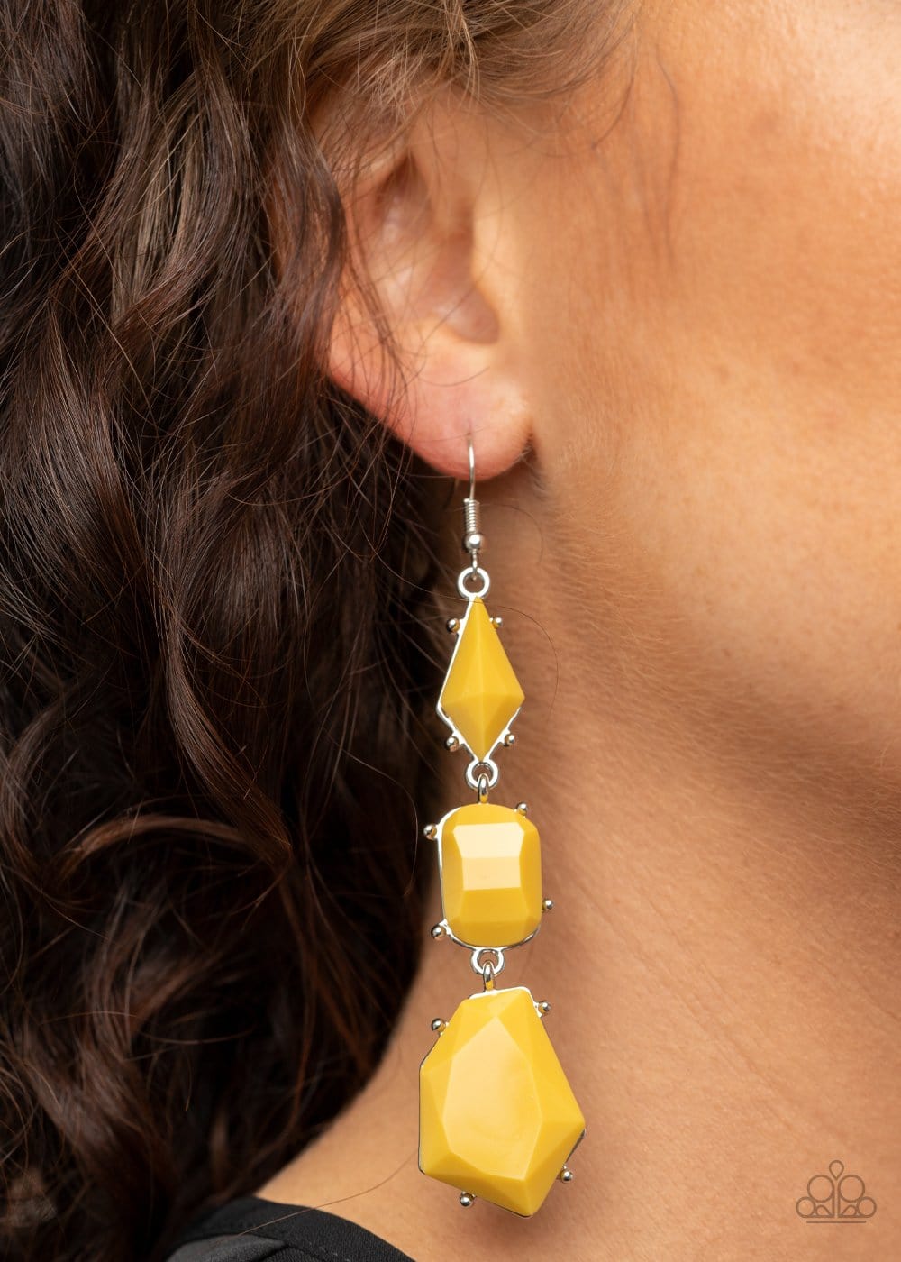 Paparazzi Geo Getaway Earrings