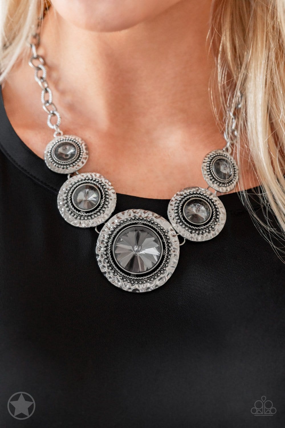 Paparazzi Global Glamour Necklace