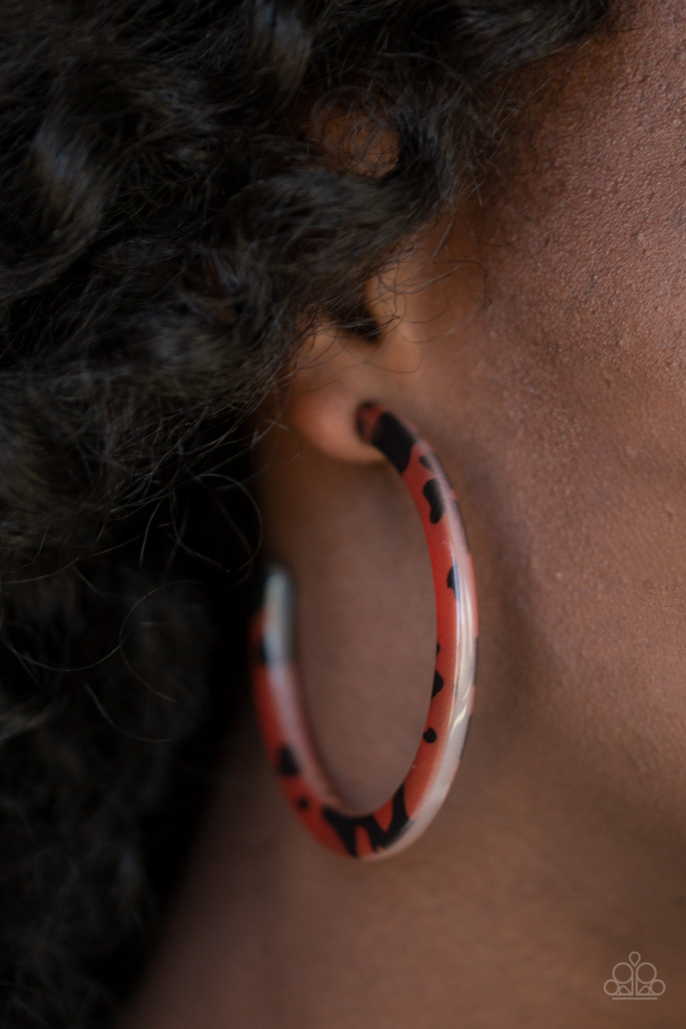Paparazzi HAUTE-Blooded Hoops