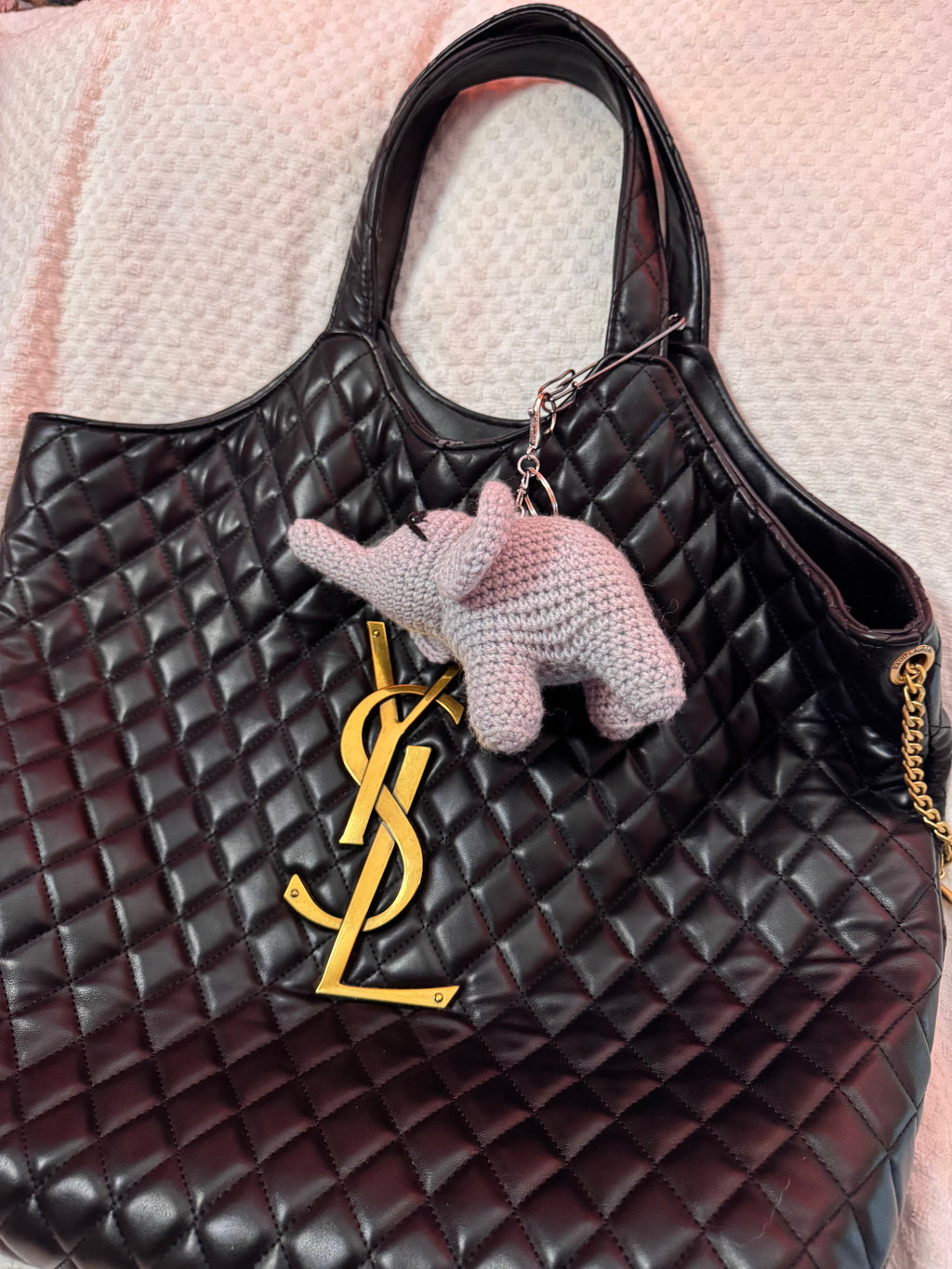 Lucky Girl Elephant Charm/Keychain