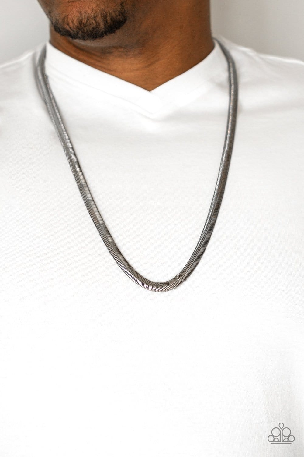 Paparazzi Kingpin Mens Necklaces