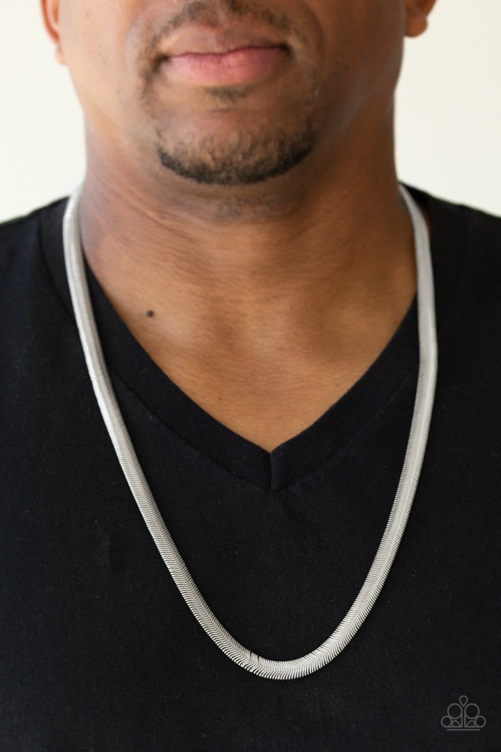 Paparazzi Kingpin Mens Necklaces