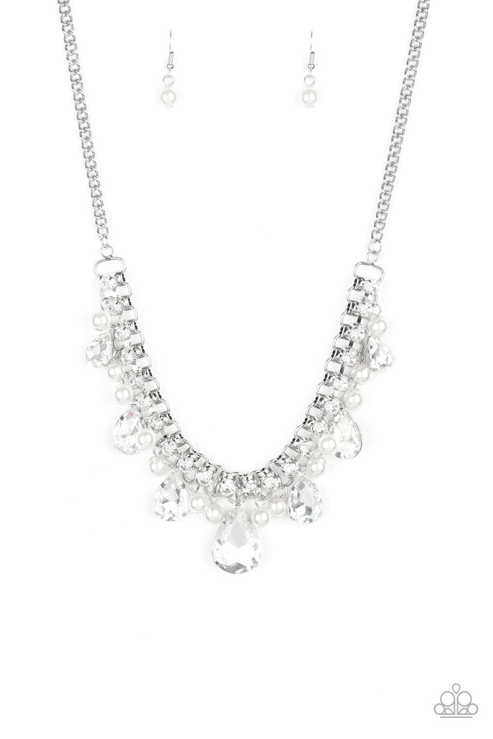 Paparazzi Knockout Queen Necklaces