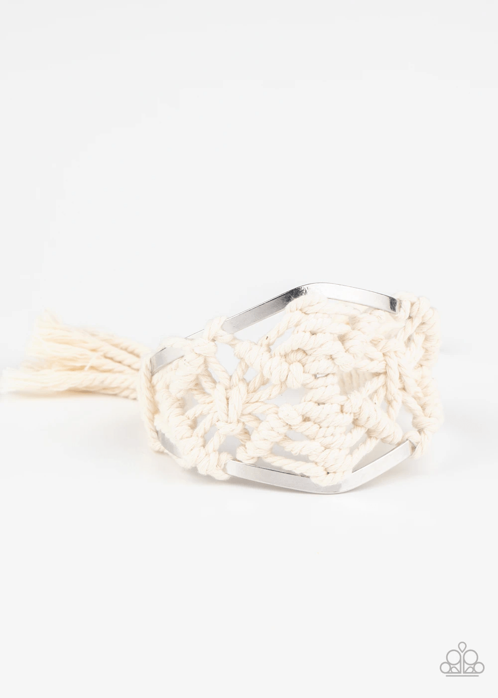 Macrame Mode Cuffs