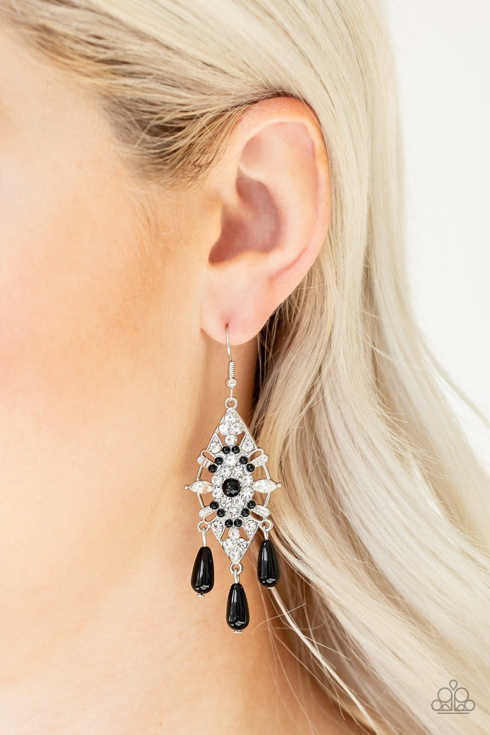 Majestic Mood Earrings