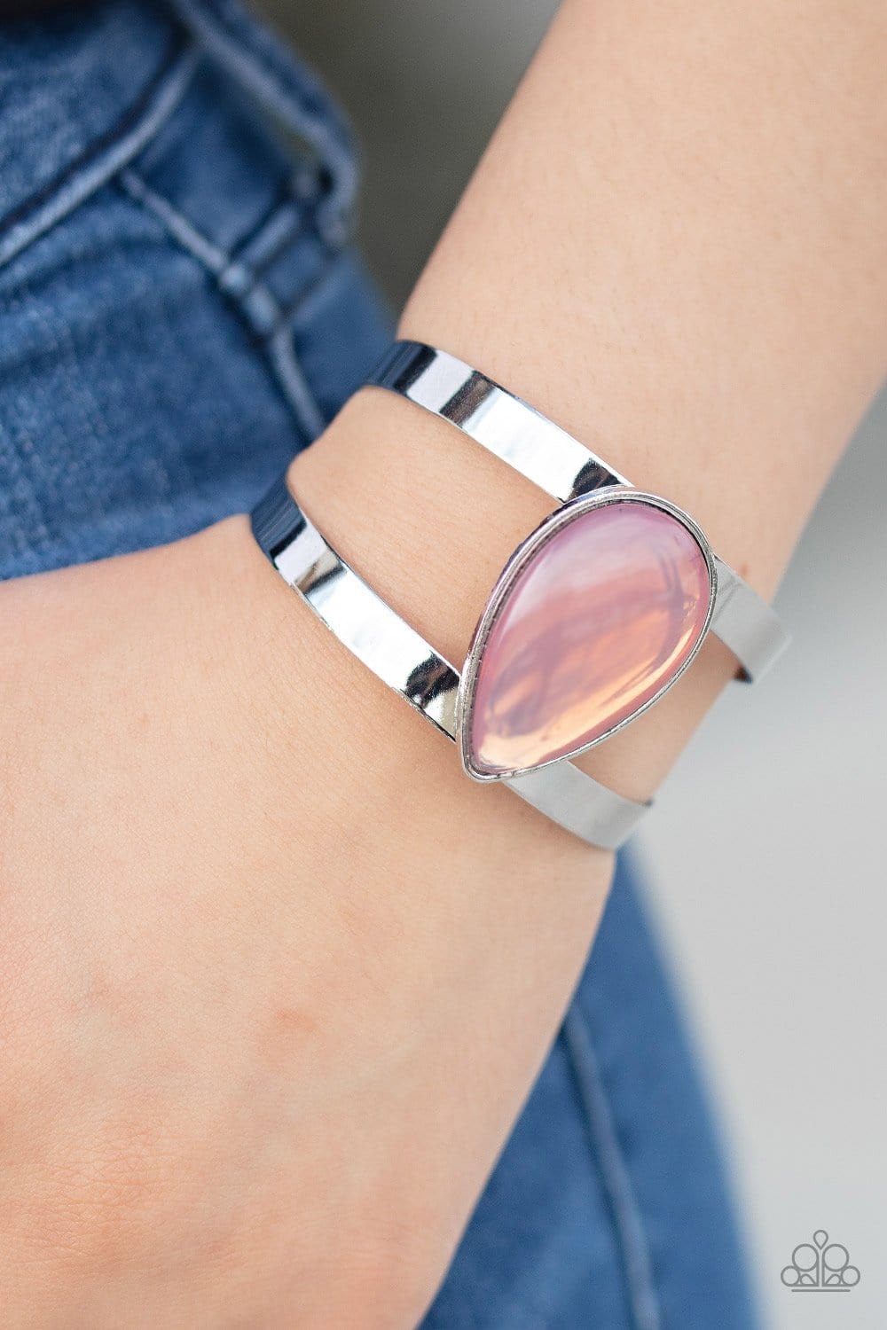 Optimal Opalescence Bracelets
