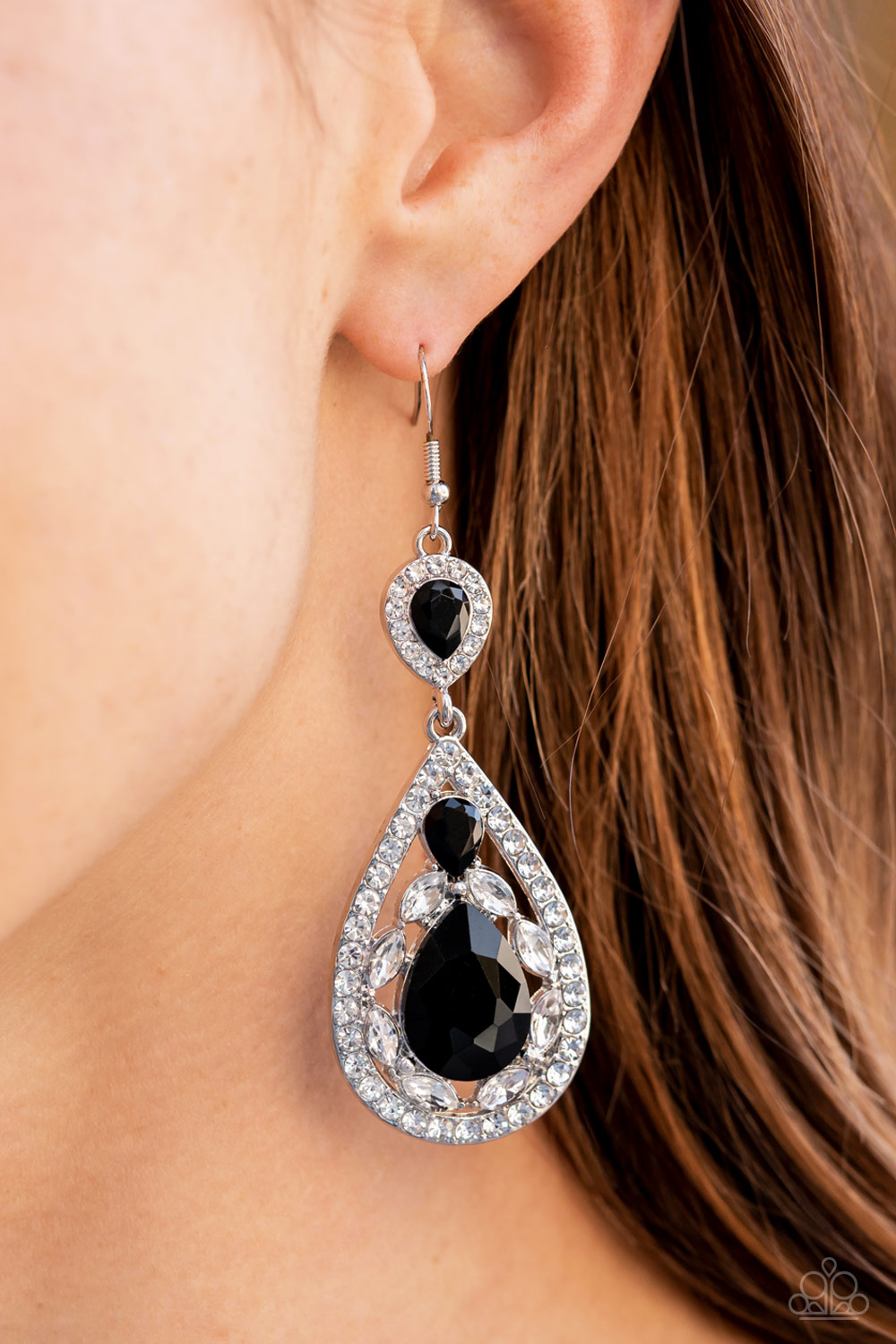 Paparazzi Posh Pageantry LOP Earrings