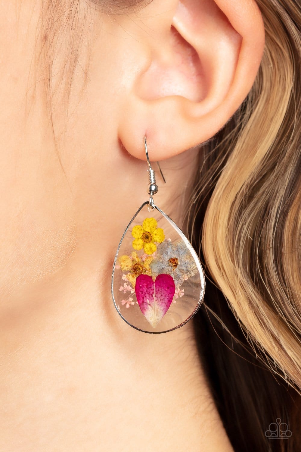 Paparazzi Prim and PRAIRIE Earrings