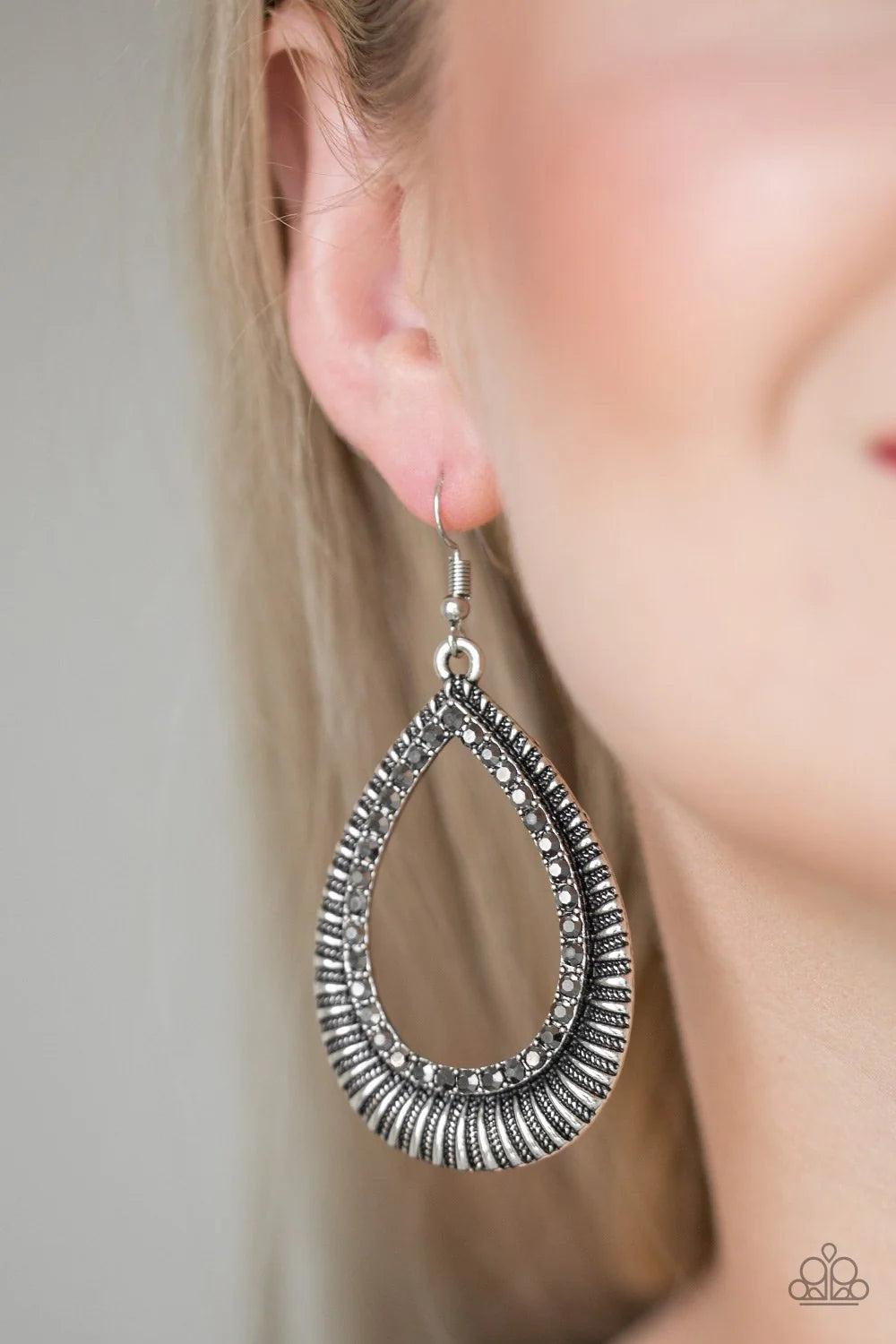 Right As REIGN Earrings #782