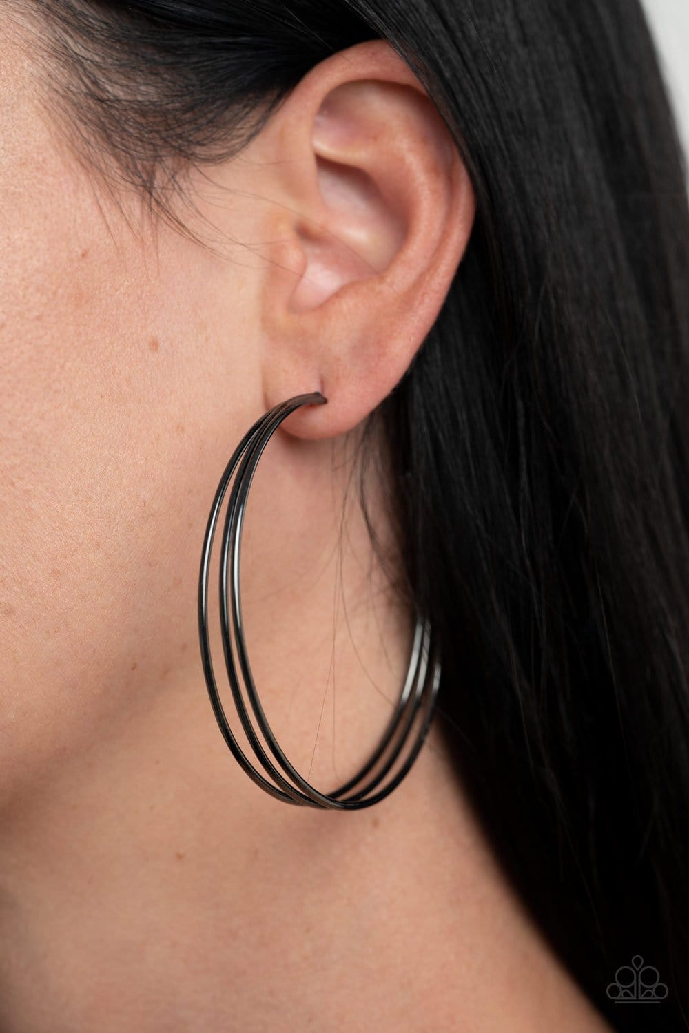 Paparazzi Rimmed Radiance Hoops