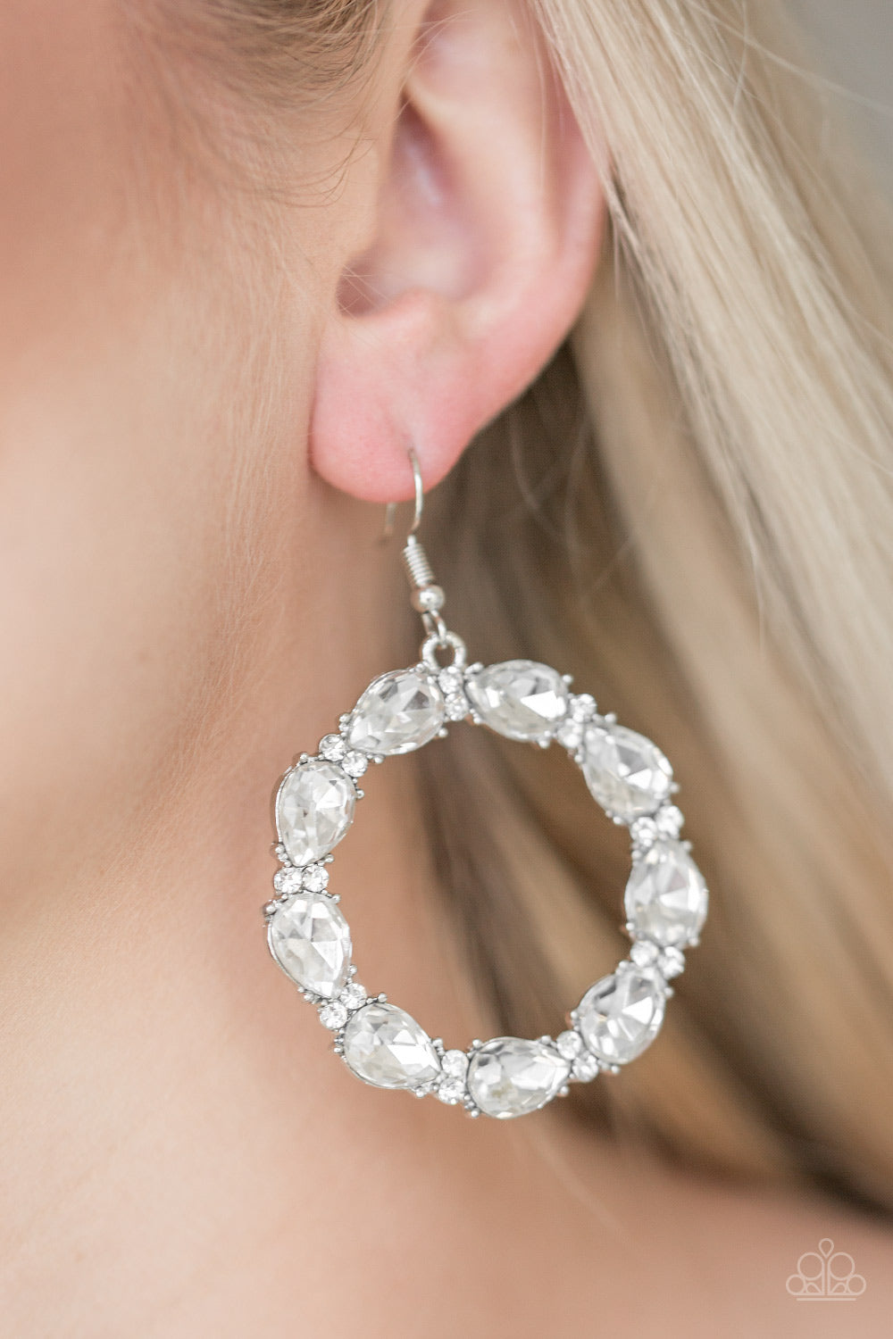 Paparazzi Ring Around The Rhinestones Earrings
